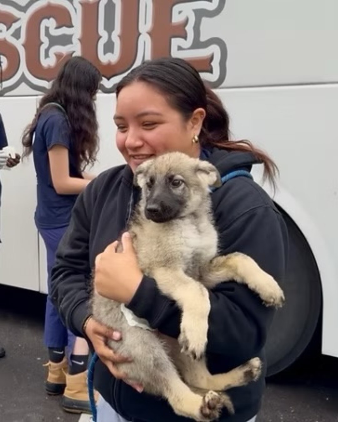 Today we’re grateful for the work being done by @bigdogranchrescue, whose mission is to rescue, rehabilitate, and educate until every dog has a loving and safe place to call home.
Recently, their team helped rescue over 100 dogs from a Texas breeding operation after severe neglect was uncovered. Today, 91 of those dogs are safe at Big Dog Ranch Rescue, receiving medical care, stability, and the time they need to heal.
In the coming weeks, these dogs will be ready to find their forever homes.
#rescue #adopt #princeandpals #dontabandon #dogs #dogrescues #dogrescue #awareness