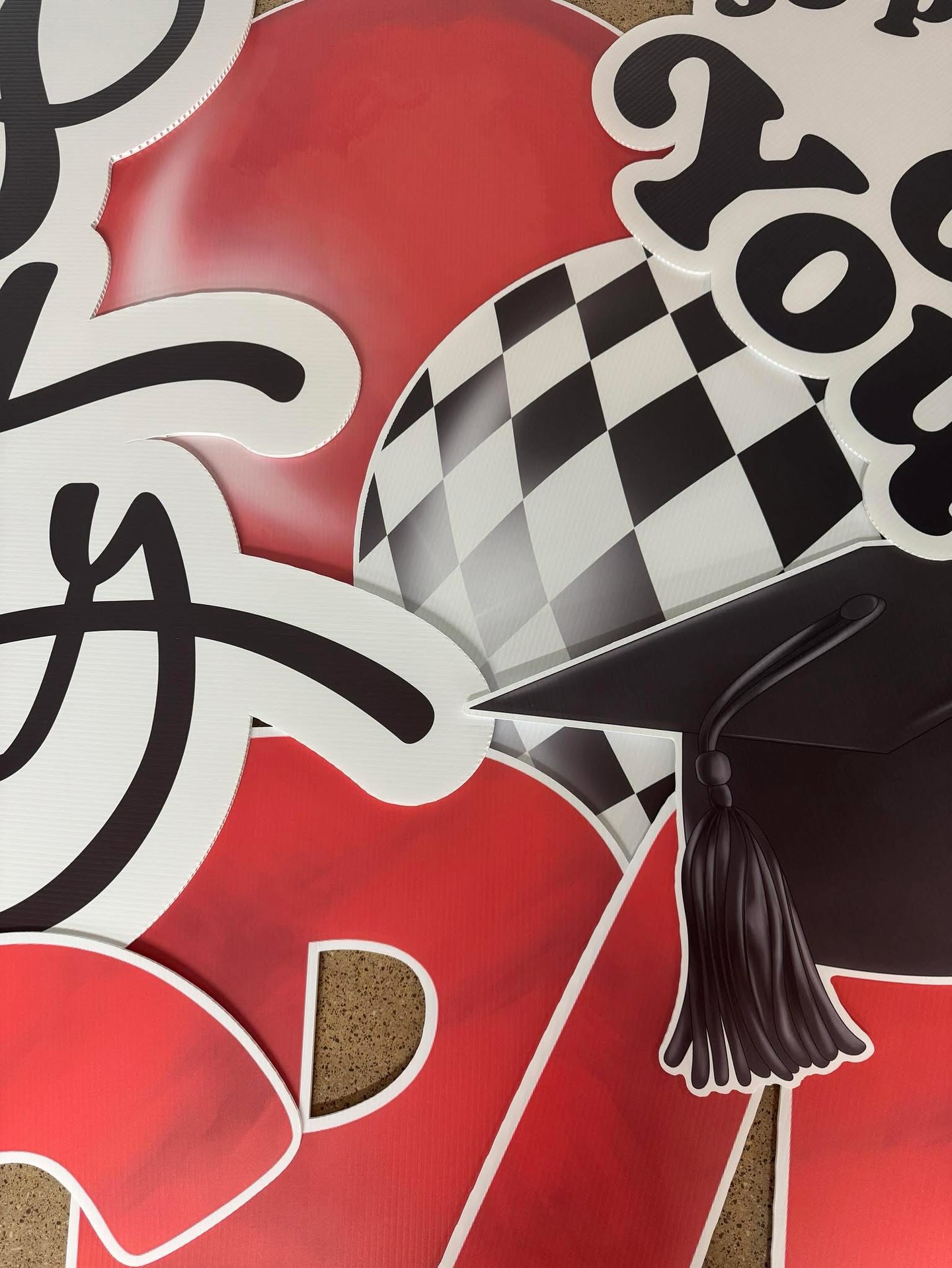 Another sneak peek of Graduation 2026. Excited to order new graphics to celebrate your graduates this spring.
#yardsignrentals #graduation #coeurdalene #hayden #postfalls