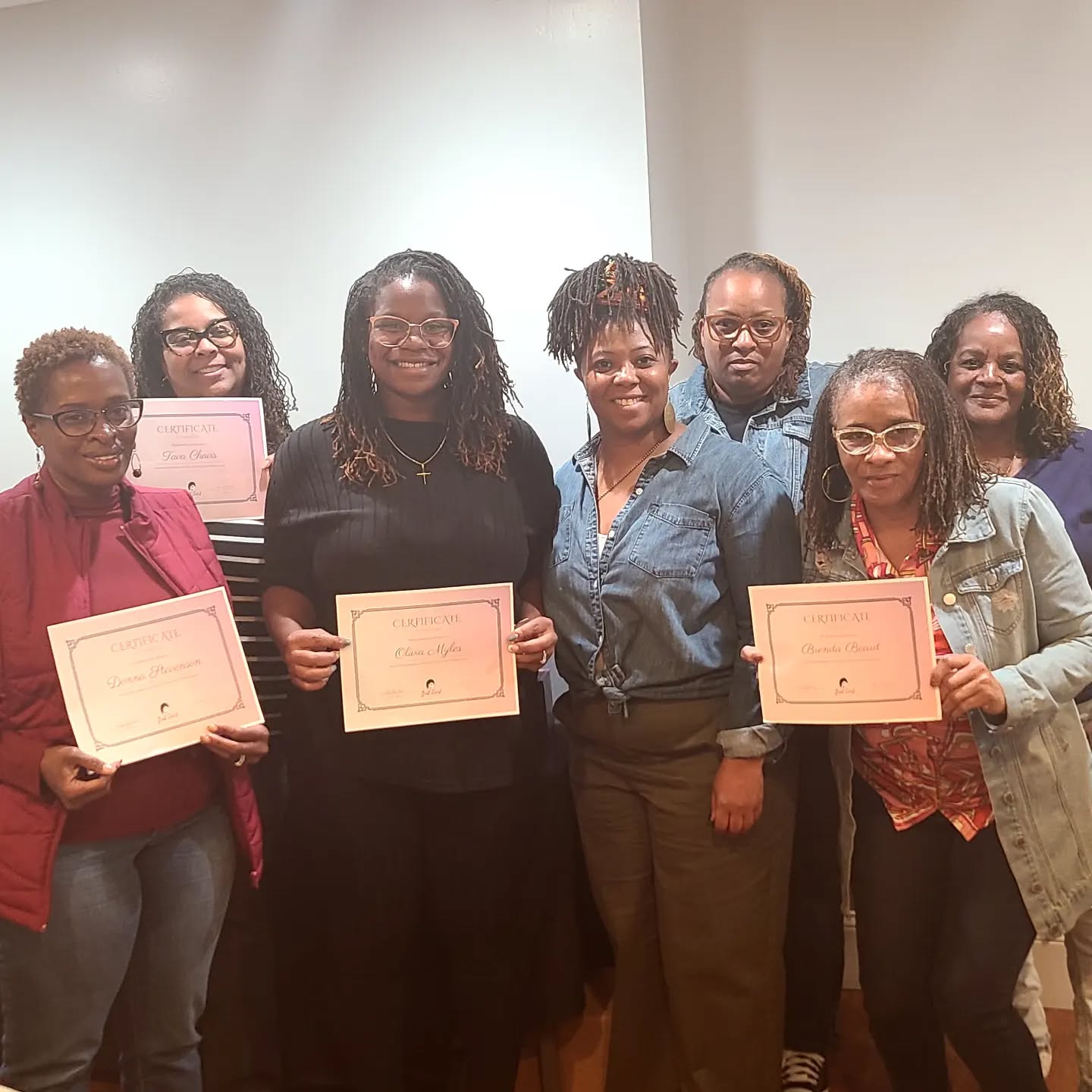 Successful November Microloc Class.
I look forward to seeing the ladies work
#microlocs #gridlocdnaturalhair