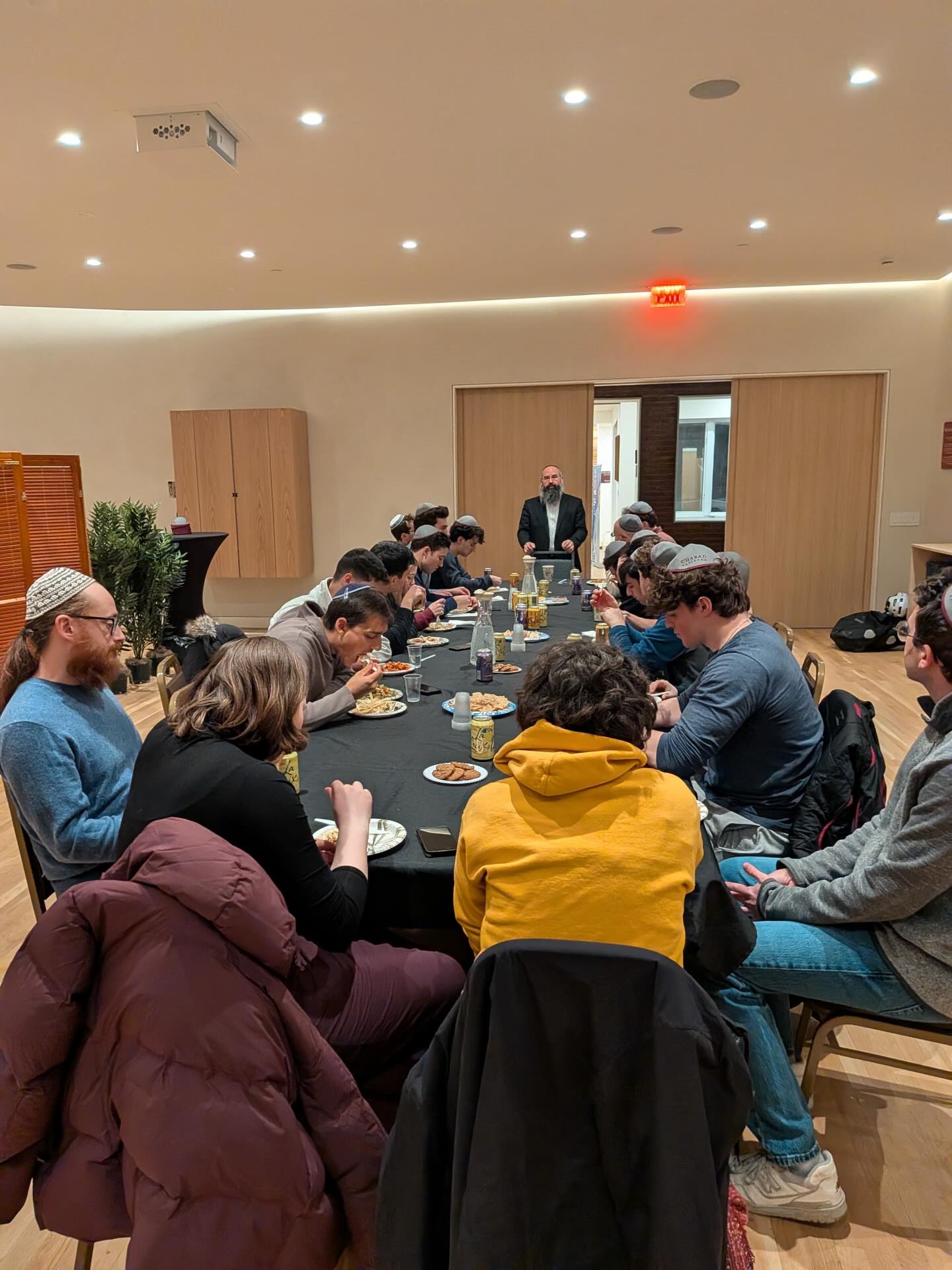 Throwback to this talk by Ukrainian Rabbi - Rabbi Levitansky as part of the Society of Jewish Thought. Thank you for sharing what life is like there and teaching us about you and your community’s resilience and strength.