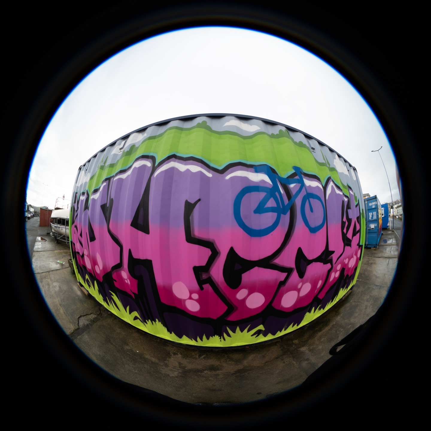 The thunder, lightning and rain stopped eventually today. The harbour always has something going on.
#fisheyelens #220degrees #februarycolour #aberystwyth #aberystwythharbour #aberystwythschoolofart #uniorbust #stripeyhoundart