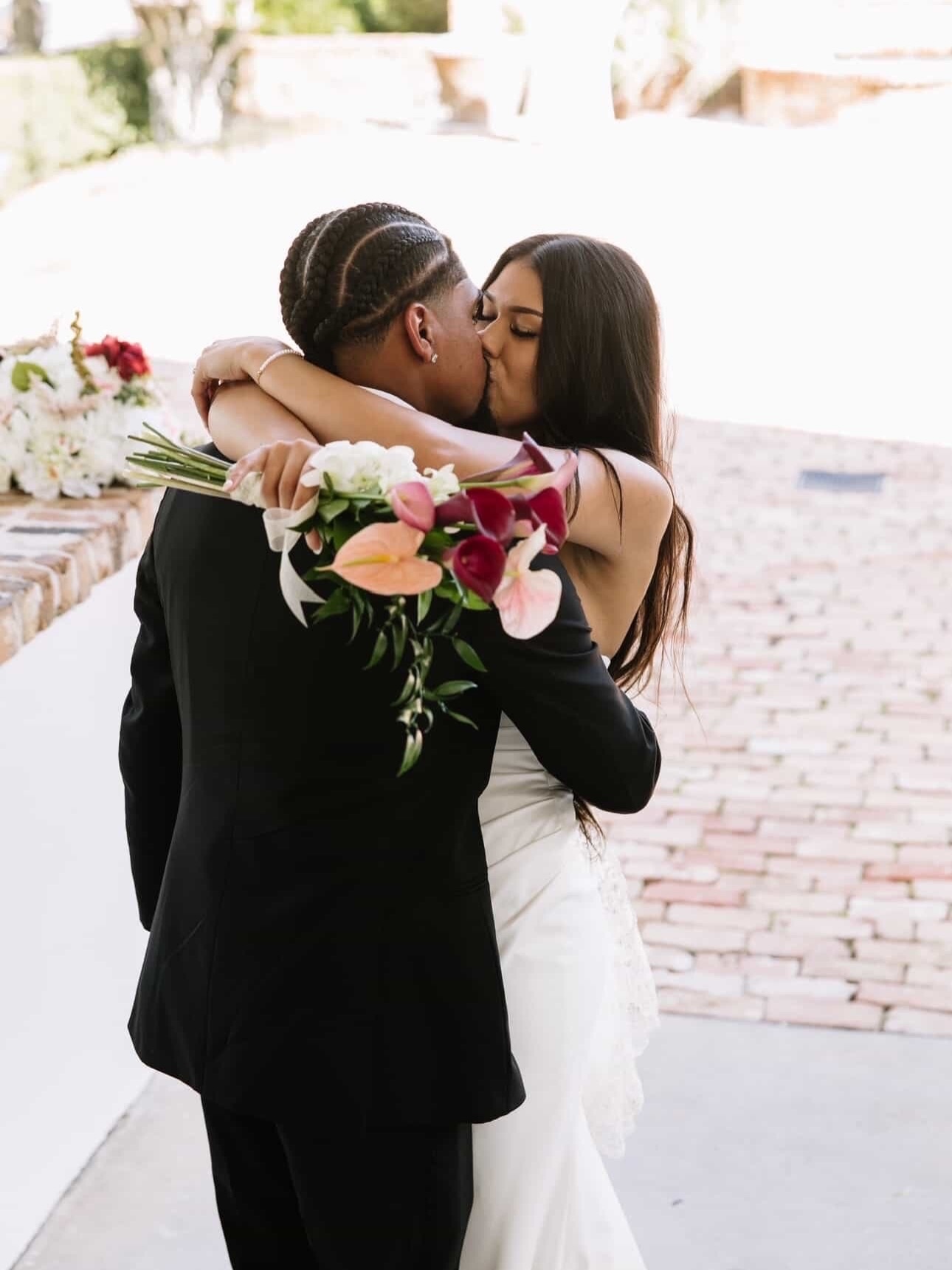 Loving every detail from this wedding at Chapel and Cellar
#chapelandcellarweddings #chapelandcellar #winterparkwedding #orchid #orlandovenue