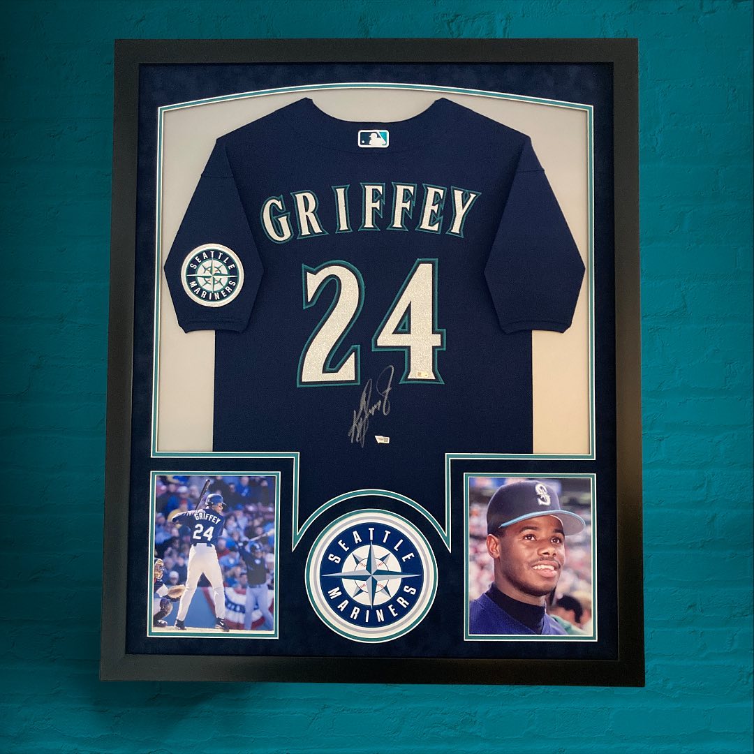 @therealkengriffeyjr jersey came out 🔥 Get your jerseys framed today
www.SportsFraming.com
•
•
#framedjersey #jerseyframing #sportsmemorabilia #fanatics #sportsframing