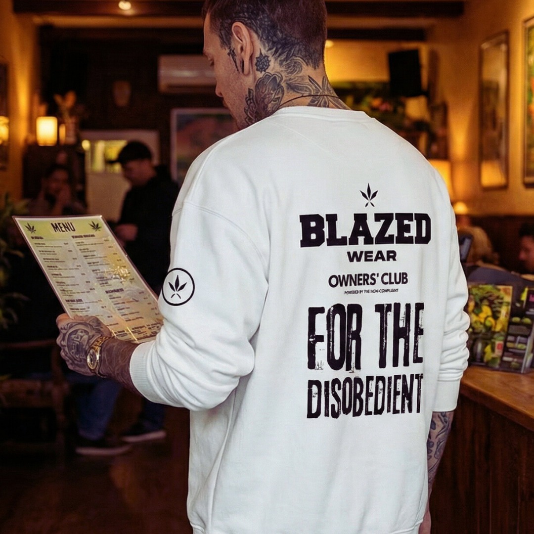 Heavyweight comfort. Clear perspective.
#blazedwear #streetwearbrand