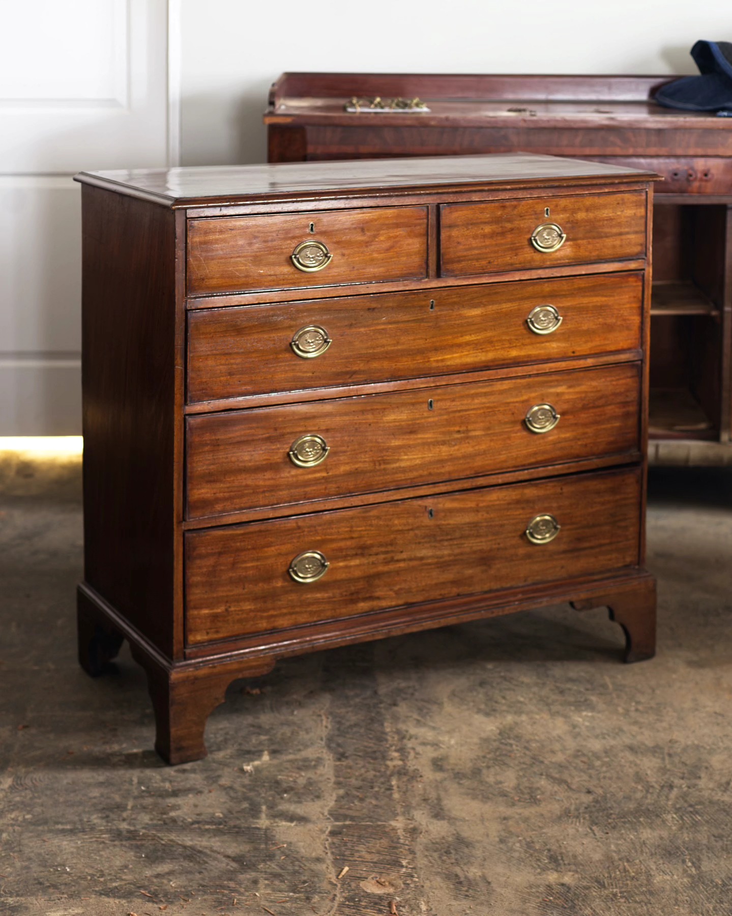 I'd have loved to polish up this mahogany chest, but my understanding is that it is destined for a hunting lodge where function is the most important. All the drawers have been reshoed and work much better than before. A bunch of missing cockbeading has been replaced and the top right corner of the bottom drawer has been rebuilt (possibly chewed up by a dog, who knows).
#furniturerestoration #furniturerepair #furniturerestorer #mahoganychest #twooverthree #chestofdrawers #restoredinbaltimore