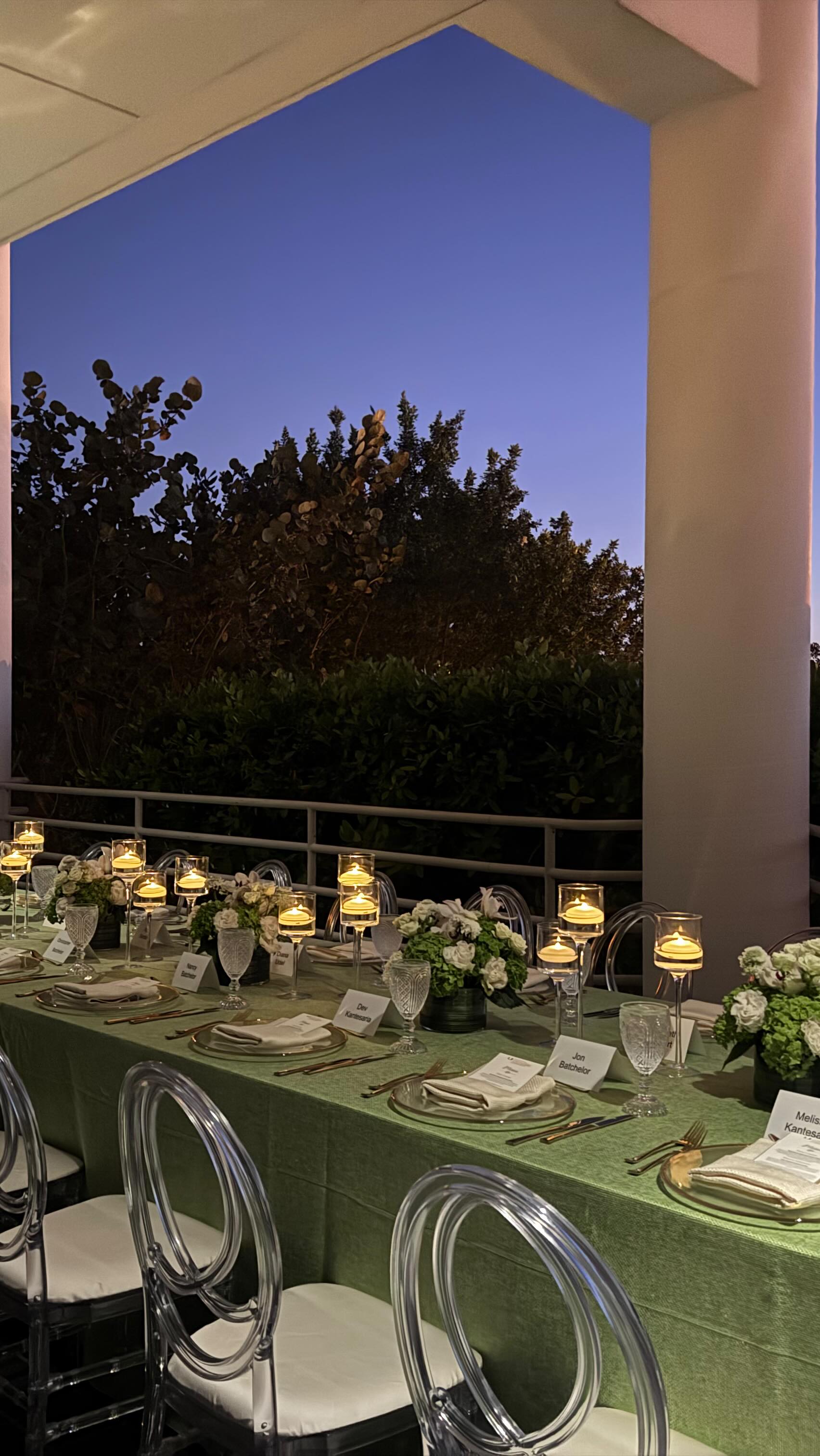 When the menu reflects the mission.
Seasonal burrata with citrus to open the evening, followed by Florida cobia from Open Blue Sea Farms; responsibly raised, beautifully prepared, and rooted in marine research 🌊
A refined donor dinner at the RSMAS campus, where thoughtful sourcing and elevated hospitality came together with ease.
#InStyleCatering
#OpenBlueSeaFarms
#RSMAS
#UniversityOfMiami
#floridacobia