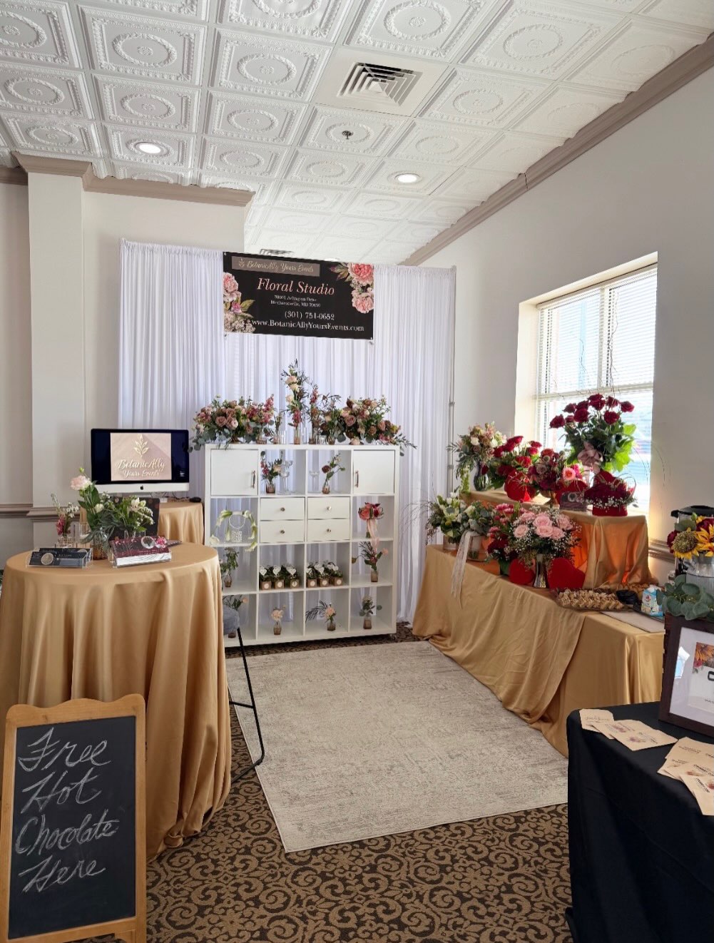 Thank you to all the brides who visited us at the wedding expo! We look forward to planning out your dream with you 💕