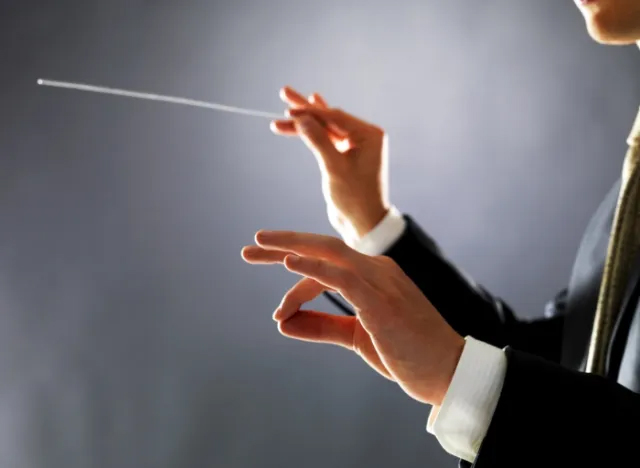 El gesto más revolucionario del liderazgo: liderar desde la escucha y la empatía. ✨
Ismael Cala nos recuerda que la verdadera fuerza no está en el poder, sino en la capacidad de escuchar.
Leadership is not about control. It’s about listening.
Ismael Cala invites us to rethink leadership through consciousness and empathy.
#Liderazgo #Conciencia #EscuchaActiva #IsmaelCala #Leadership