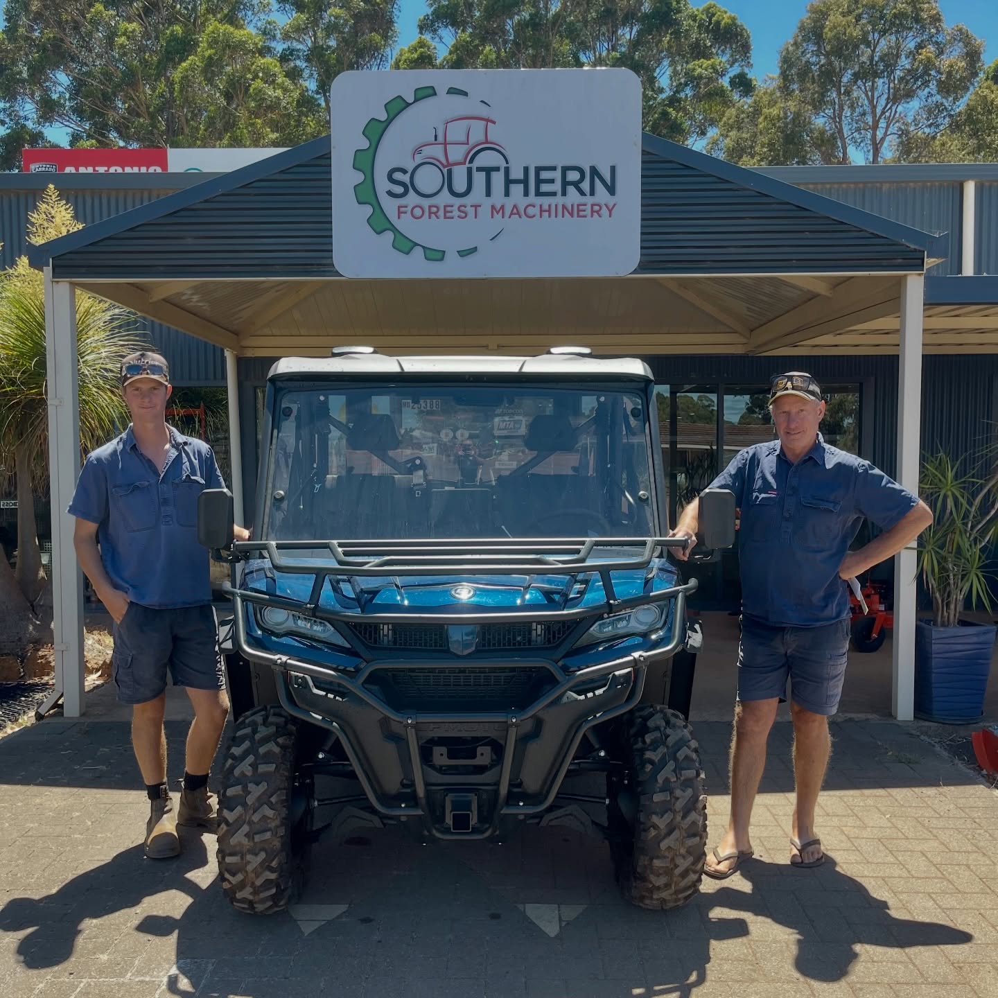 CFMoto 1000 EPS With All The 🍌🍏🍊
Congrats Walter and Campbell on collecting your new UTV equipped with a bucket load of accessories and ready for work.
As long time CFMoto customers, we’re proud to support your farming operations with your new side by side. Thanks for your business.
#cfmoto #cfmotoaustralia #utv #farmingaustralia #manjimup
