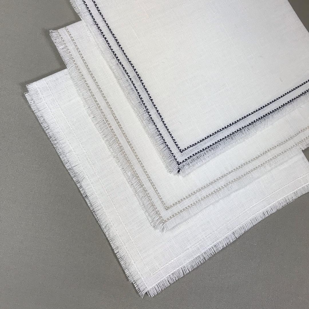 Serviettes de table 100%LIN #Linen
#handmade #tablescape #tabledecoration #handmadeproducts #tabledecor #tablelinen #tabletop #linentabletop #tabledecor #tableware #tablescape #tablecloth #linentablecloth #runner #tablerunner #linenrunner #linentable #interiordesign #home #homedecoration #teatime#lingedetable