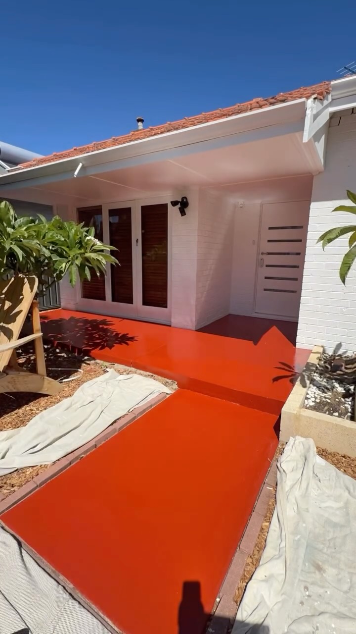 Roses are red… so is this pavement 🌹🔥
Just in time for Valentine’s Day, this tired concrete got the ultimate glow up in Ferric Red.
Bold, clean and sealed for durability.
Who says romance is dead? Sometimes it just needs a fresh coat.
📩 DM me if your driveway needs some love.
#StreetAppeal
#PerthPainter
#ConcreteCoatings
#DrivewayRestoration
#CoastalHomesWA