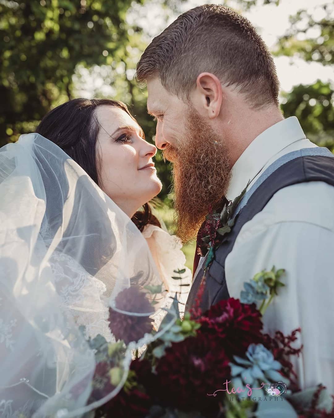 Did you know you can hire a #dayofcoordinator for your vow renewal? Kaylyn and Martin trusted me with theirs and I'm so glad they did! Their love was apparent from the very start and their kindness/laid back personalities made me feel like the luckiest planner ever to have such amazing clients!
.
📷: @teas.photography
.
Reposted from @teas.photography (@get_regrann) - Kaylyn and Martin celebrated their 10 year wedding anniversary yesterday with a beautiful vow renewal celebration. I had so much fun capturing their family and love story.
.
#kcweddingplanner #kcweddings #kcwedding #kansascitywedding #kansascity #kc #kansascitybride #wedkc #weddingplanning #kcweddingplanning #weddingseason #engaged #weddinginspiration #weddingdetails #thekansascitybride #kcgroom #weddingcoordinator #love #weddings #kansaswedding #missouriwedding #theknotweddings #weddingdesign #weddingplanner #luxuryweddings #weddingelegance