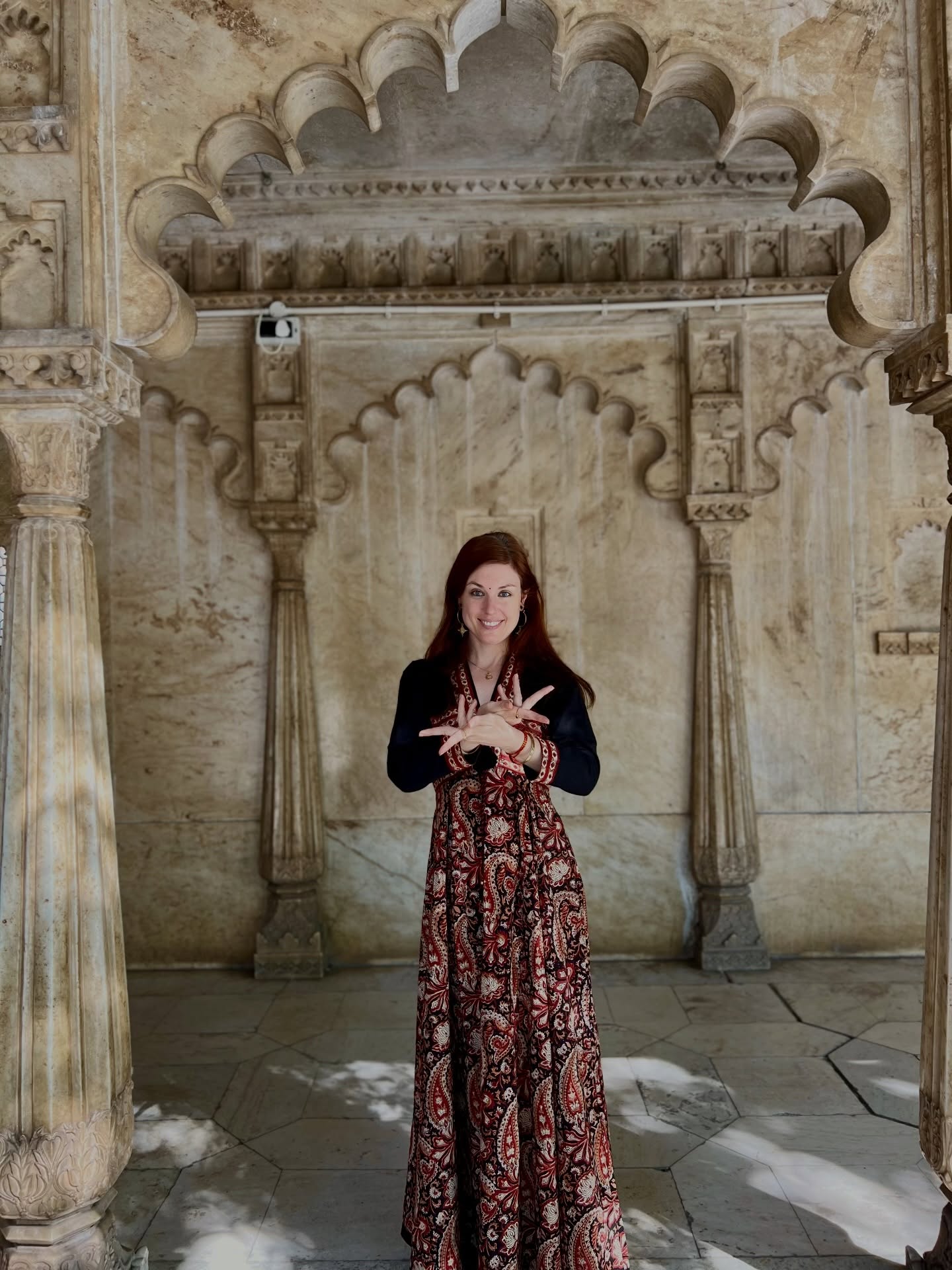 Heartfelt greetings to all the new souls here in this space!
Identity is such a funny thing in the life of a practitioner, and yet it is as much a part of the play of life as our very breath, so long as we don’t take it too seriously and orient to it more like a flower that wishes to bloom for the sake of the sun shining upon it!
That said, I felt it was time for a little introduction which you can read through in the slides in an attempt to share the passion of my own heart.
I know this is just an online format, but in spite of the pitfalls of our modern technologies, I think one of its great blessings is to connect like minded souls around the world. I have met so many incredible people through this medium!
I take your presence here with gratitude and care as I know on the other side of this screen is a being with a beating heart, hopes, dreams and an incredible story.
It is an honor to be connected!
#shaktitemplearts #templearts #tantrayoga #yoginipath