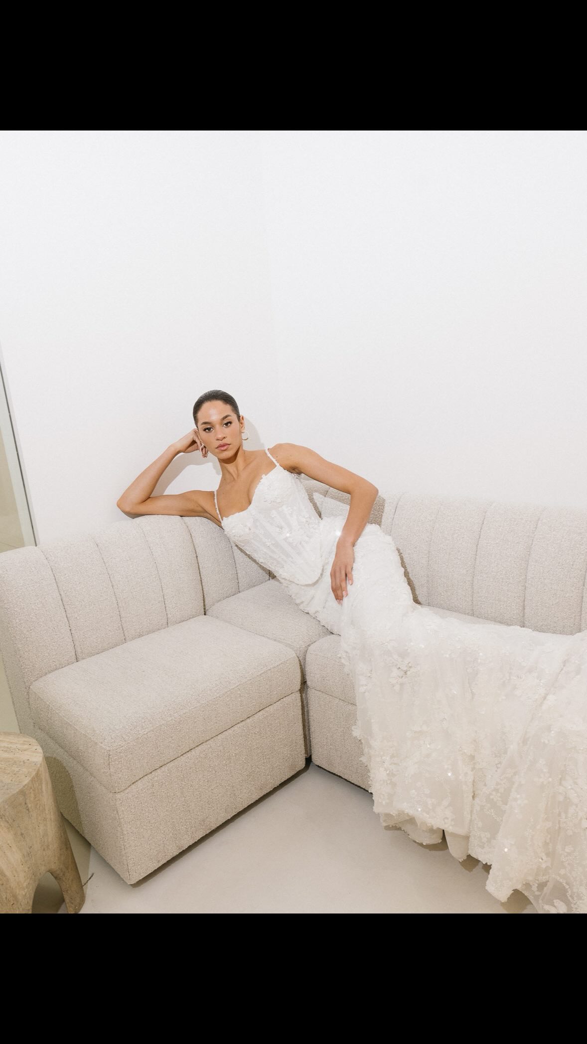 she came in asking for clean and simple and left saying yes to Divine Atelier.
if you haven’t tried this one on yet, this is your sign.
book your appointment at the link in bio.
#savvybrideclt #charlottebride #weddingdressshopping #sayyestothedress