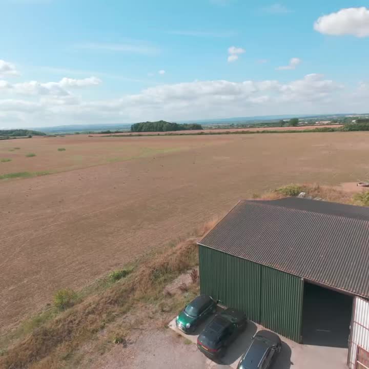 Working hard through the rainy days, enjoying life and loving the job. The work never stops when creating perfection!
Find us in Tesco or shop direct via the links in our bio!
#PulptCider #CraftCider #IndependentCider #CiderLab #MadeInSomerset #creatingperfection