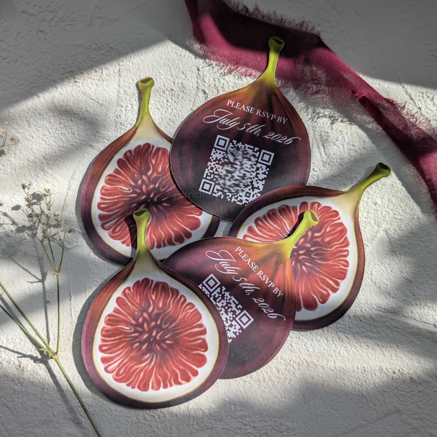 A wedding in Greece calls for RSVP cards that look like figs 😍🏺
If you're a 2026 or 2027 bride looking for a sign to do something unique with your RSVP cards...this is your sign✨
Booking 2026/2027 at the link in bio 🔗
#rsvp #weddinginspo #weddinginvitations #2026weddings #weddingstationery