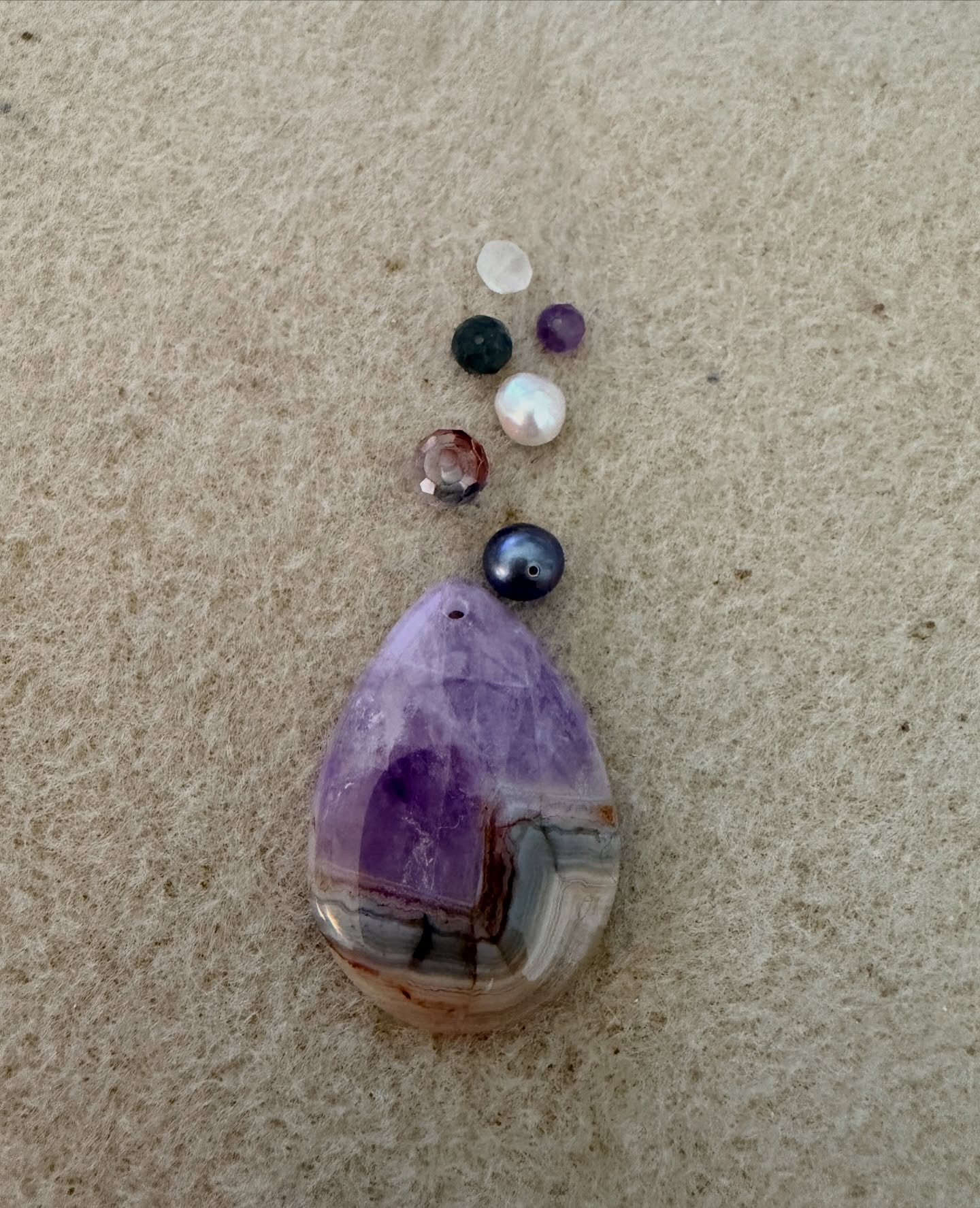 Today I decided it was time to play around with a few of my Tucson goodies. Every year after Christmas I take a break from creating and it always takes a minute to get back into the game.
Iāll show you the final when I get it done!