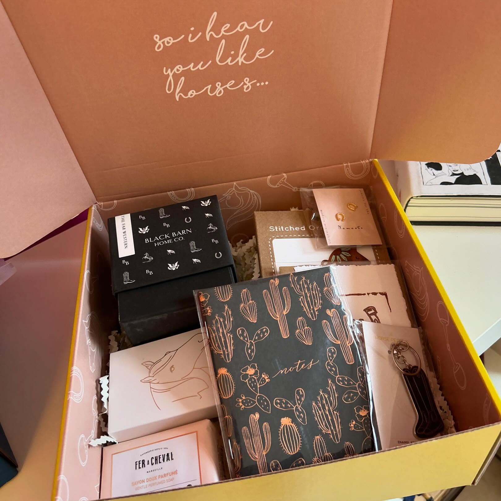 Thank you @thehorsepeopleco for this beautiful donation you sent over for our silent auction last night! It went to a very happy young lady 🩷🩷🩷