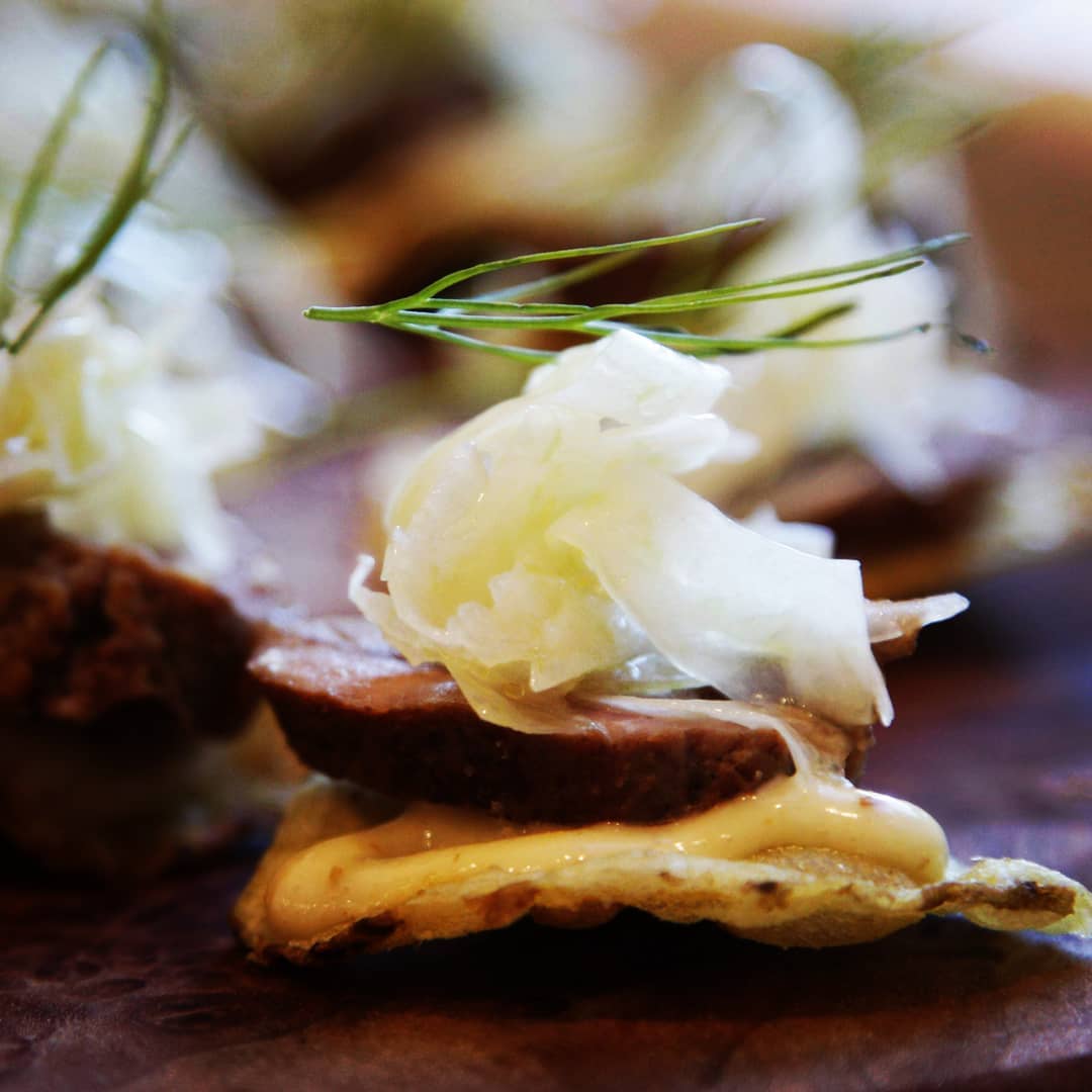 Spring Lamb on Potato Crisp - shaved fennel, lemon aioli, fennel pollen
.
.
.
.
.
.
.
.
.
.
.
.
.
#foodphotography #chefsofvancouver #chef