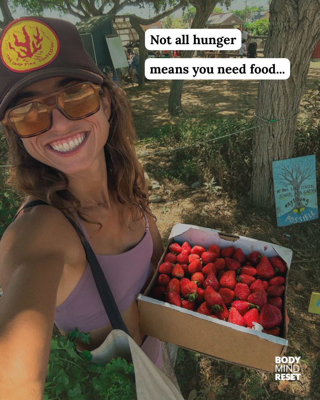 Not all hunger is created equal.
There are two very different physiological pathways happening here:
Real (Biological) Hunger
This is regulated by:
• Ghrelin (hunger hormone)
• Leptin (satiety hormone)
• Stable blood glucose levels
True hunger:
• Builds gradually
• Feels in the stomach
• Makes almost any food appealing
• Improves after eating balanced nutrients
Check yourself: do you have loud cravings and mood swings by 3 pm? You likely need to balance your blood sugar 😌