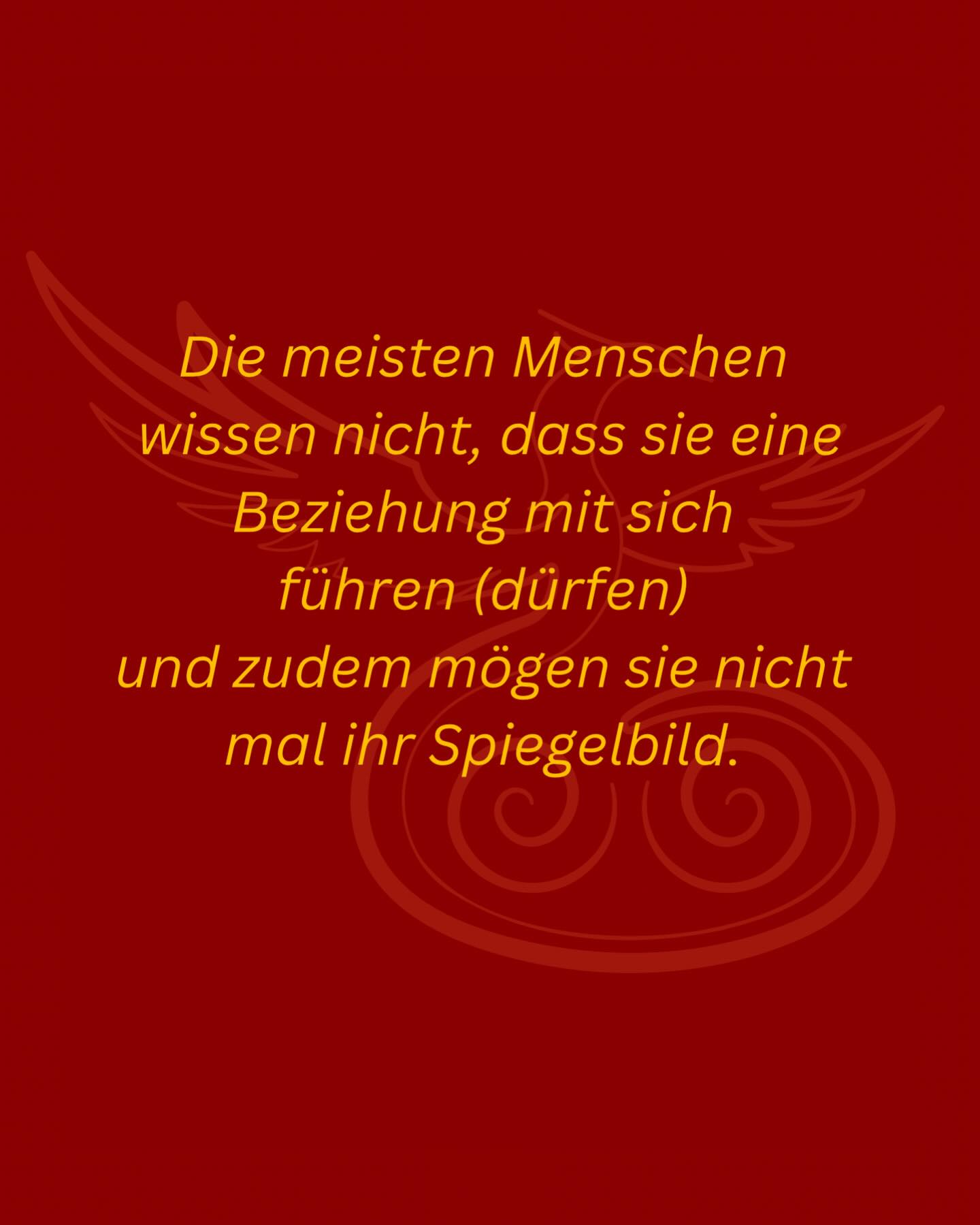 Erkenne ich mich noch – oder habe ich mich irgendwo verloren?
Bin ich auf meinem Weg oder funktioniere ich einfach nur?
🧠 Viele Menschen merken gar nicht,
dass sie eine Beziehung mit sich selbst führen (dürfen).
Und noch weniger wissen,
wie sie diese Beziehung aktiv gestalten können.
🕳️ Warum fühlt sich das Leben manchmal leer an,
obwohl „eigentlich alles passt“?
Was hat diese innere Leere mit dem Umgang mit uns selbst zu tun?
🗓️ Mittwoch, 18.02.2026 | 20:00–21:30
💻 Ein Online-Kursabend für ehrliche Fragen, neue Perspektiven
und einen realistischen Blick auf die Beziehung zu dir selbst.
⚠️ Anzeichen dafür, dass du nicht ganz bei dir bist,
zeigen sich oft in Müdigkeit, Antriebslosigkeit
oder Schlafstörungen.
✨ Hast du Lust, dich selbst wieder bewusster wahrzunehmen
und Schritt für Schritt zurück in deine Kraft zu kommen?
👉 Bequem von zu Hause aus entdecken, wie deine Beziehung zu dir wirklich aussieht.
📩 Anmeldung www.lebenkreieren.ch / simone@lebenkreieren.ch
💬 Wie würdest du deine Beziehung zu dir selbst gerade beschreiben?