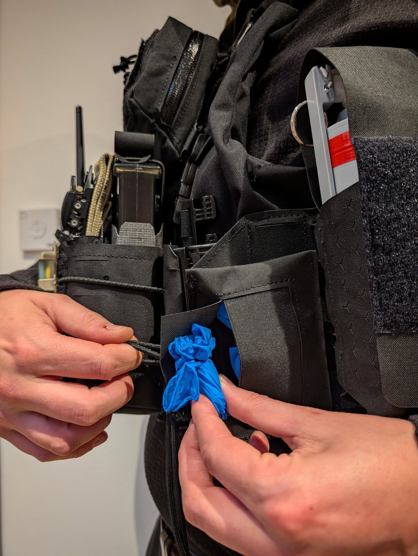 Poche porte gants 🇨🇵