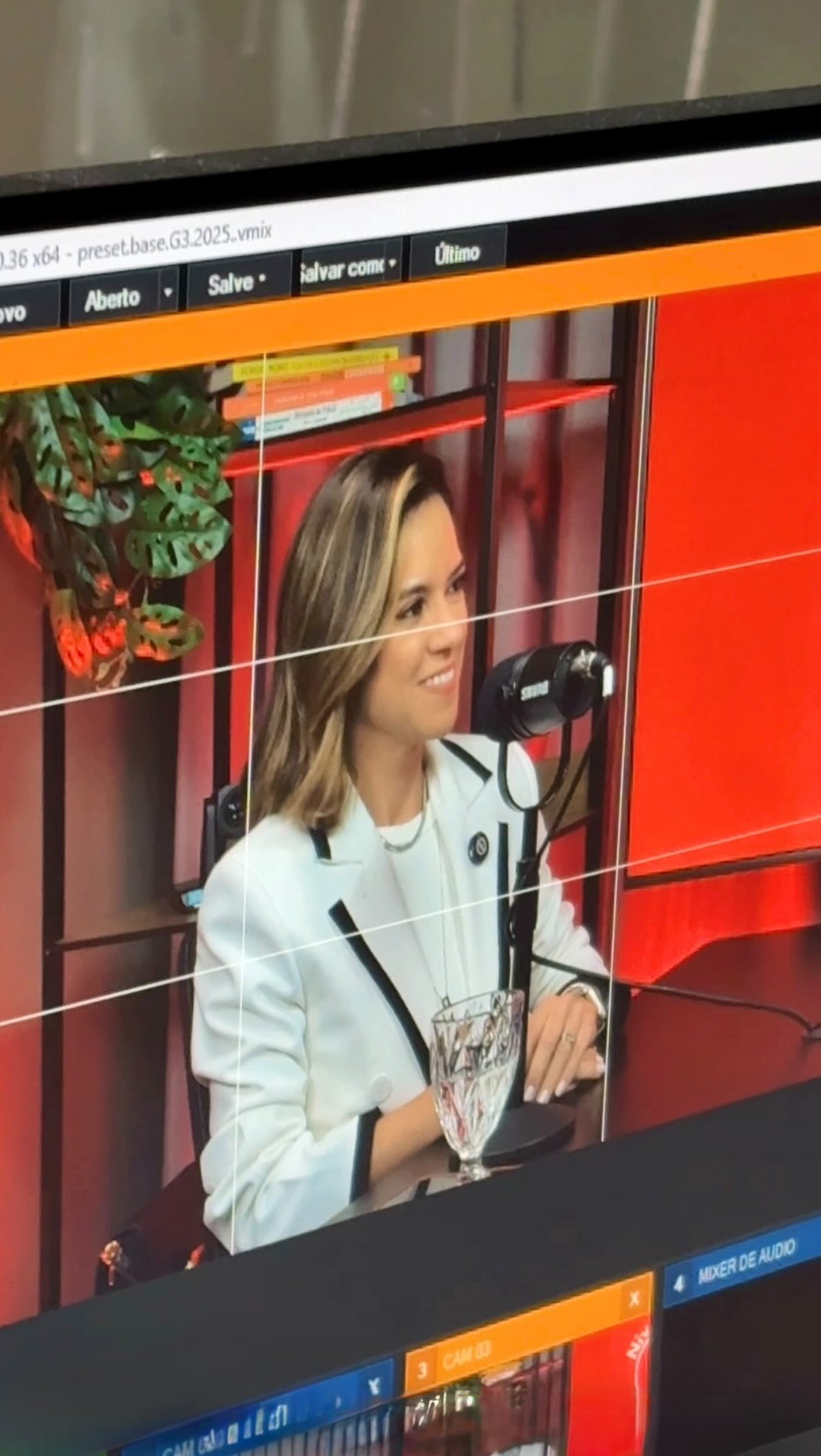 Você sabe qual é o papel da Gestão de Crise na imprensa?
Nossa CEO, a jornalista Luana Nunes, especialista no tema, explica em detalhes sobre uma das nossas maiores expertises no mercado da Comunicação Corporativa.
Se a sua empresa precisar deste serviço, faça contato conosco imediatamente. Não demore!
#gestaodecrise #jornalismo #algomais #comunicacaocorporativa #comunicacao