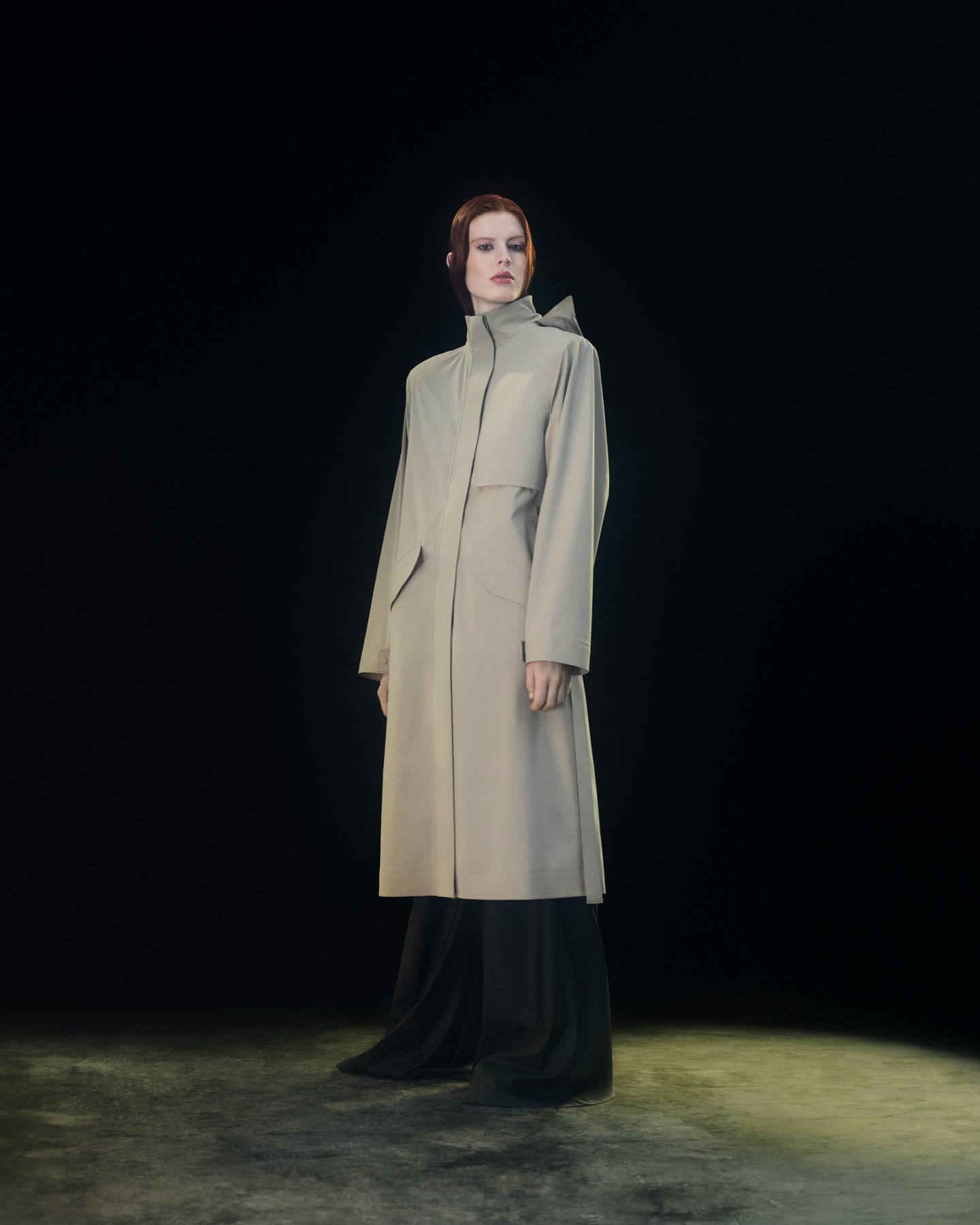 Don’t let the rain dull your look.👀💅🏼
Discover RAINS: fashion-forward outerwear, high quality, and a price that makes sense.