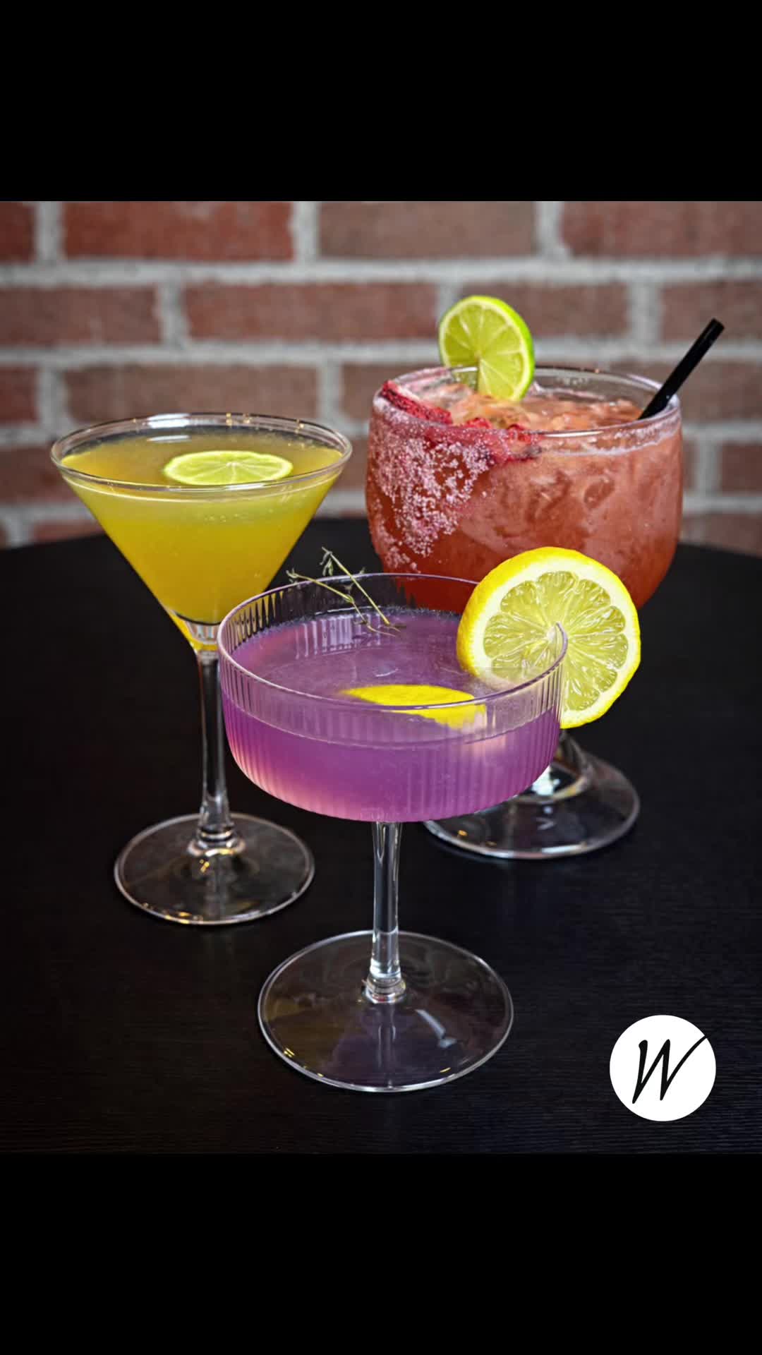 Sip your way through February with our newest cocktail lineup ❄️✨
🍎 Winter Whiskey Cocktail – warm, bright + bourbon-forward
🍋 The Empress – the gin cocktail that owns the room
🍓🥂 Strawberry Champagne Margarita – because romance deserves tequila and bubbles
🌿 Grapefruit Rosemary Spritz (Mocktail!) – refreshing, zero-proof, and full of flavor
Come get cozy, sip something new, and enjoy a little winter magic at the bar or in our dining room.