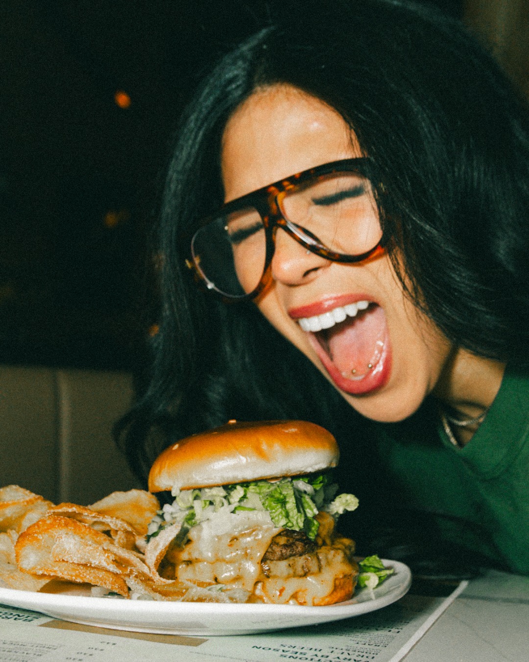 THURSDAYS ARE $5 BURGER NIGHT!
STOP IN ALL DAY.
HAPPY HOUR: 3PM - 7PM
- $5 CRAFT SHORTS/DOMESTIC TALLS/HOUSE SPIRITS
- $6 HOUSE WINE
- $7 SEASONAL COCKTAILS
#barleyhouse #barleyhousecleveland #cleveland #clevelandohio