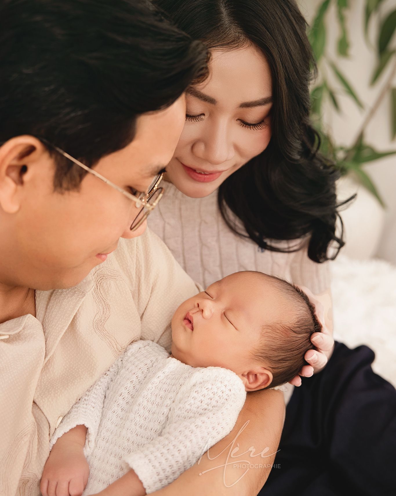 A newborn and family session is filled with the quiet, tender moments of new parents — the soft gazes, gentle touches, and that overwhelming love that pours into the room. 🤍
These are the days that feel slow yet pass in a blink, and we feel so honored to be the ones freezing this chapter of your story — the beginning of a lifetime of love, growth, and little moments that matter the most.
Every session at Mère Photographie is created with intention — to capture not just how your family looks, but how this season of life feels.
Because one day, these photos won’t just be memories… they’ll be treasures. ✨
📩 Message us to reserve your newborn & family session early — our high season fills up quickly.
Telegram: +85589892949
Visit our website www.merephotographie.com link in bio
#merephotographie #newbornphotography #familyphotoshoot #phnompenhphotographer #newbornsession #familyphotography #capturingmemories #timelessmoments #editorialfamily #phnompenhstudio #newbornlove #parenthoodmoments
