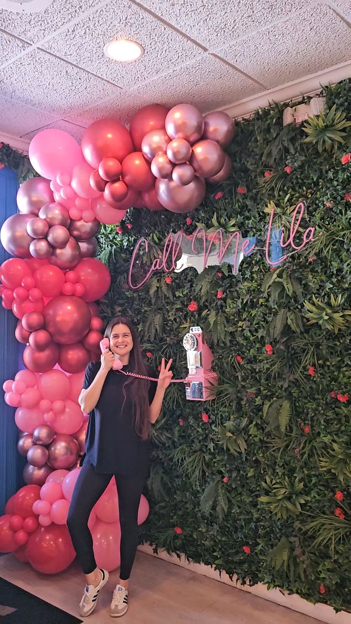 Love was definitely in the air for this one 💘🎈 We had SO much fun creating this Valentine’s balloon setup!
Got a celebration coming up? Give us a call and let’s make your event POP ✨
Big shoutout and thank you to @lilamediterranean for letting us be part of such a fun Valentine’s restaurant event! 💕