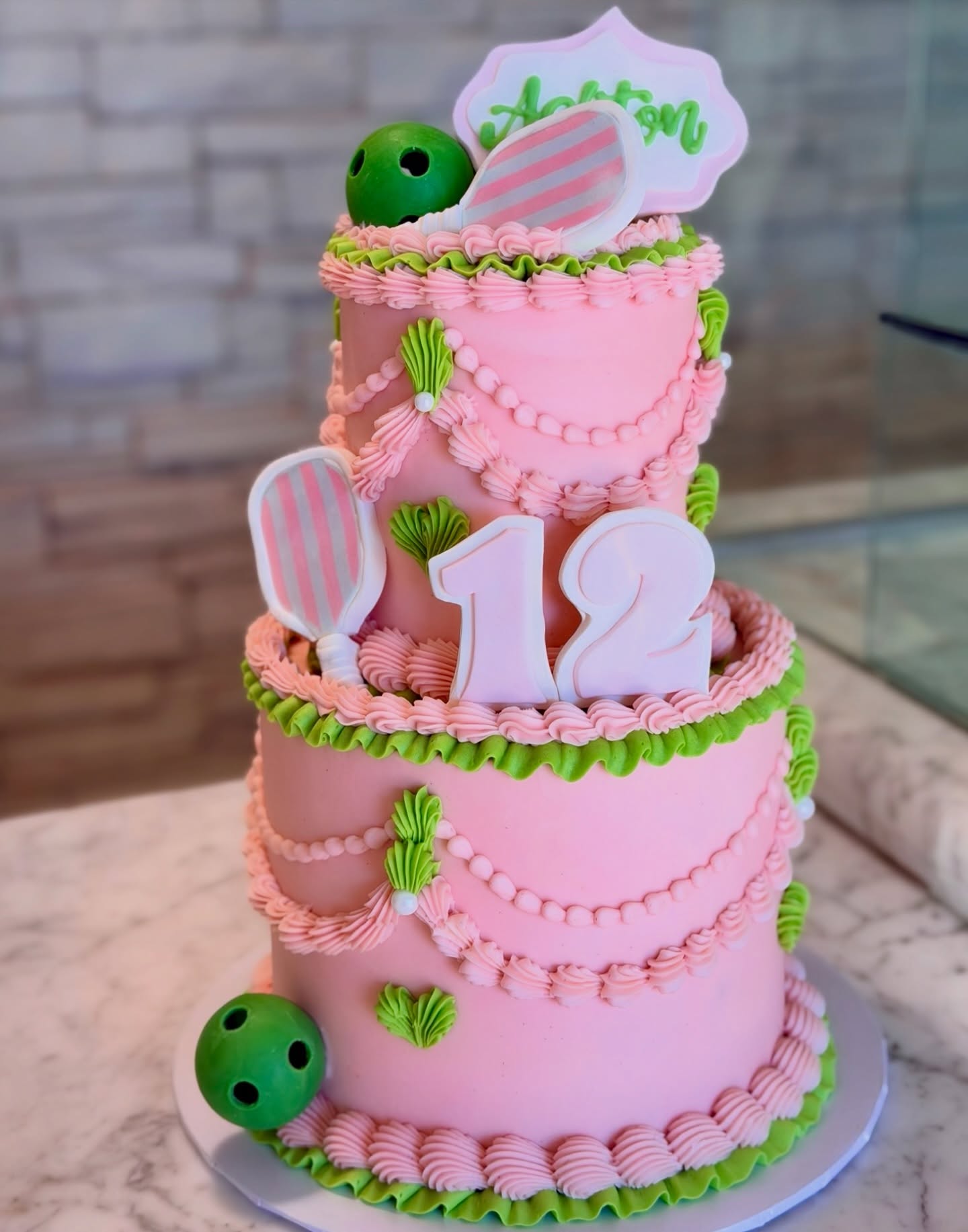 Serving up sweet wins at 12! 🎾💗
#customcakes #buttercreamcake #cakedecorating #cakestagram #cakeartist #instacake #cakeinspo #cakesofinstagram #bakersofinstagram #cakegoals