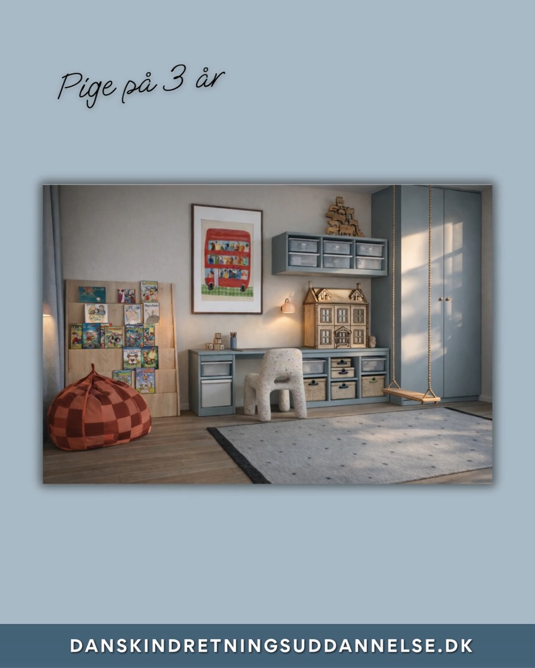 Indretning af børneværelser er ikke så lige til, som det lyder ;)
Det skal nemlig fungere.
Og det skal fungere forskelligt alt efter alder.
Sophia har her lavet 3 helt forskellige børneværelser til Clara på 3 år, Magnus på 9 år og Emma på 17 år – og det viser virkelig, hvor stor forskel der er på behov i de forskellige faser.
Når du indretter børneværelser, tager du stilling til alt fra zoner, flow og opbevaring til materialer, farver, belysning, interesser og personlighed.
Sophias løsninger er et virkelig fint eksempel på, hvordan indretning kan støtte både hverdagen og udviklingen 🤍