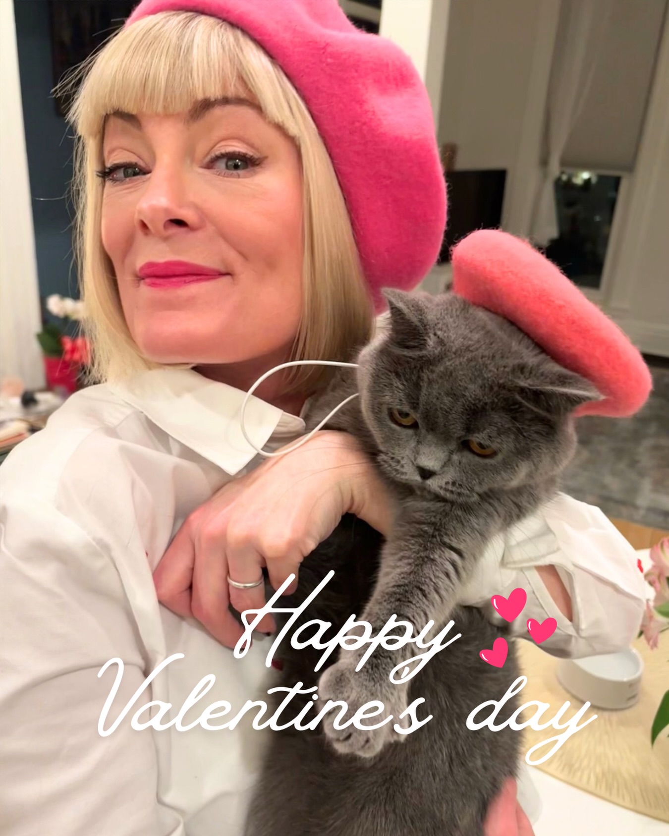 Happy Valentineโs Day from Kitto Katto & our little mascot, miss kitty girl โฅ๏ธ ๐พ
We hope you enjoy your Saturday!
#denvermedspa #esthetician #denveresthetician #valentines
