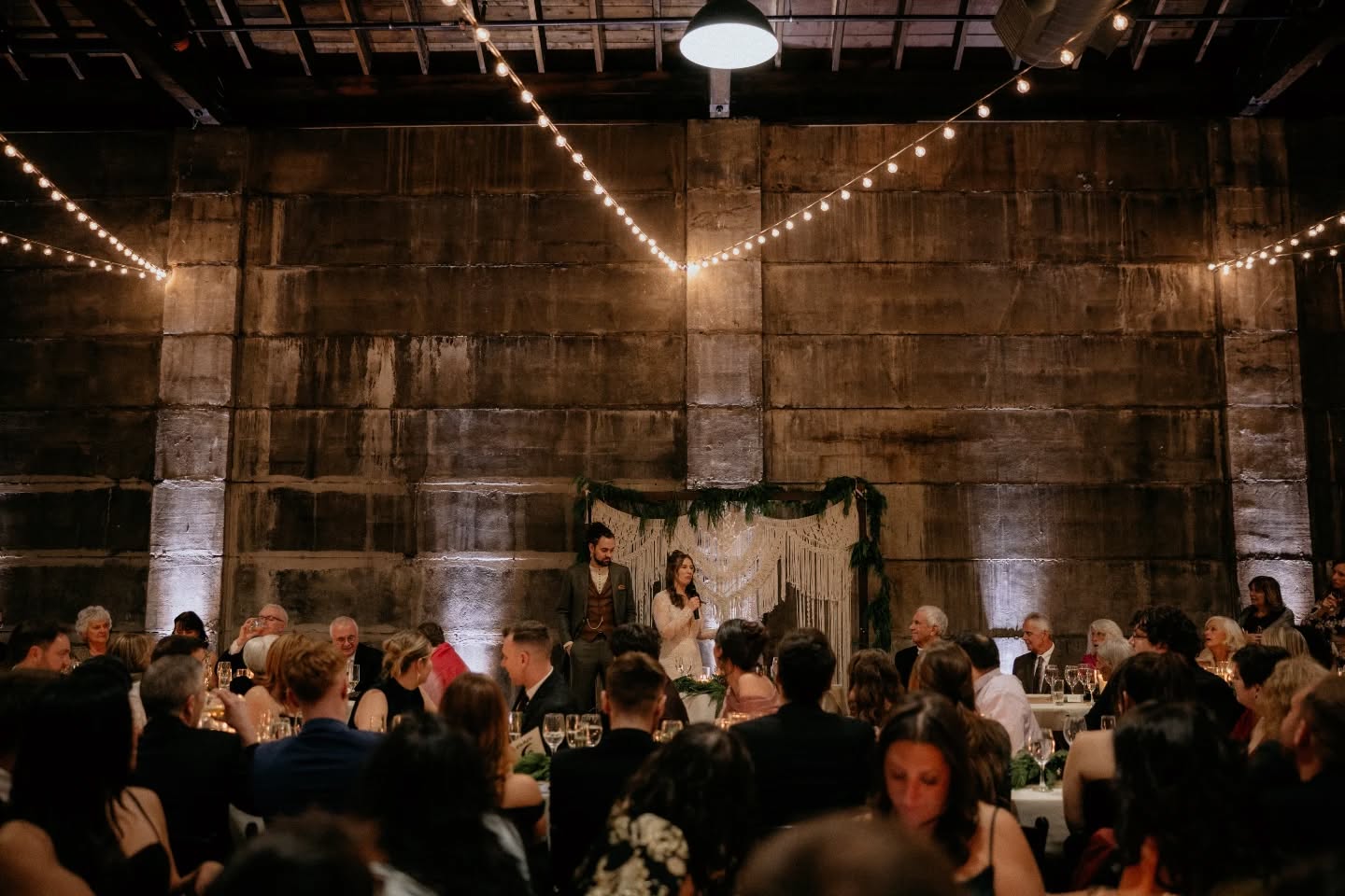If incredible guest experience is at the top of your list of Must Haves...
▶️▶️ we might just be the venue for you!
Venue, lighting: @oliopeabody
Coordination: @withoutahitch
Photographer: @maxinecadmanphotography
Second Photographer: @marycollinsphotography
DJ: @pantsbuster
Bakery: @goodnightfatty
Bouquets: @awholebunchflowermarket
Catering: @vinwoodcaterers
Hair: @hairbyalyciag
Make-up: @_rooandroo_
Hotel: @bellinnpeabody @witchhampton
Dress: @tulle_bridal_outlet
Suit: @drinkwaterscambridge
Stationery & Stamps: @englishstamp
Ceremony & Cocktail Music: Killeeshil Irish Band