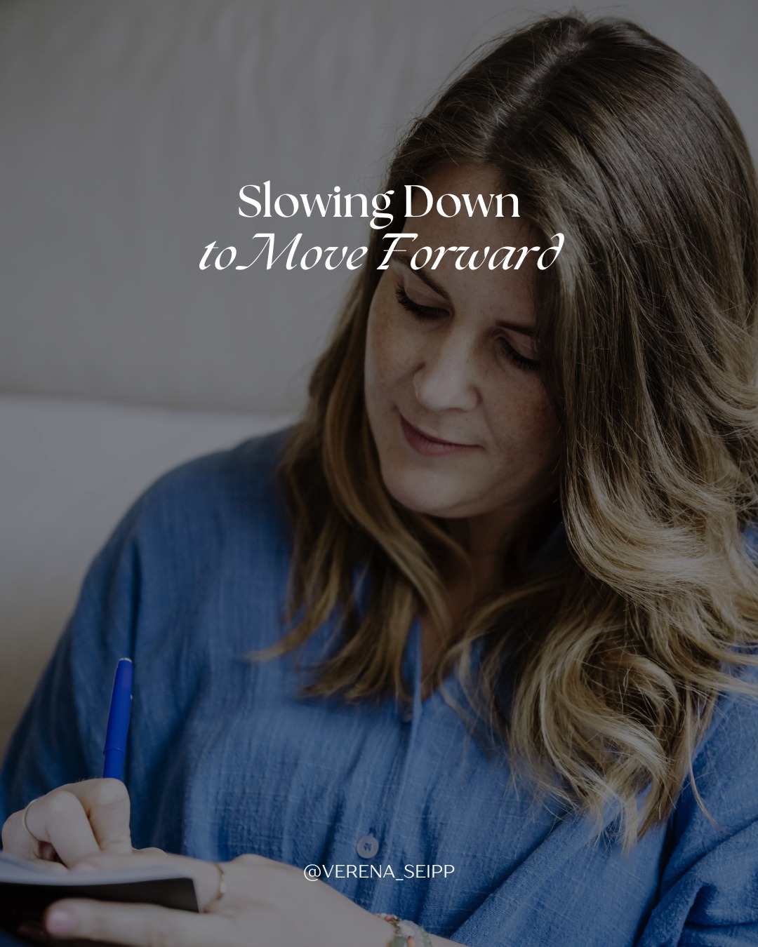 Slowing down isn’t the opposite of progress.
It’s often the only way progress becomes possible.
When we move too fast, we repeat patterns.
When we pause, we notice what actually wants to change.
Momentum that comes from awareness lasts.
Momentum that comes from pressure doesn’t.
💬
Looking forward to your thoughts and questions around this topic.