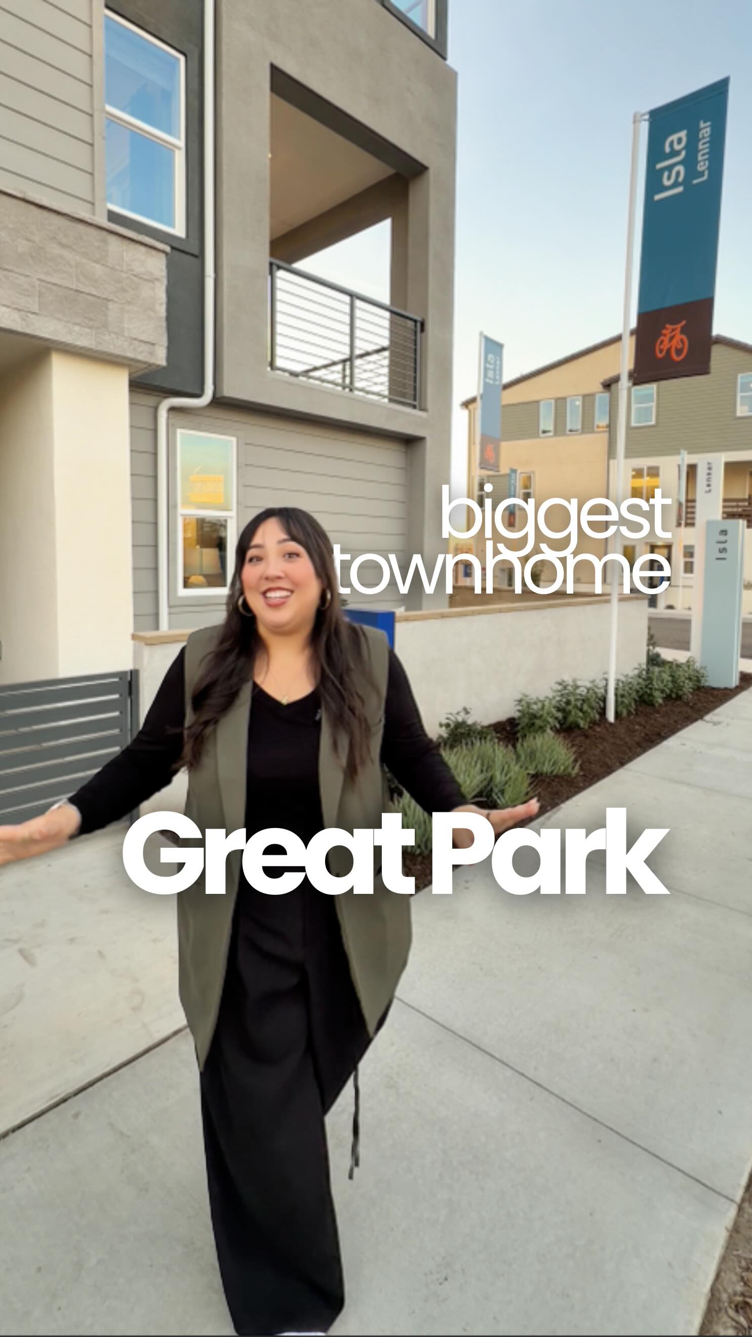 This is the biggest model at Isla, inside Luna Park... at Great Park... in Irvine... in Orange County.
I’ve walked through a LOT of new construction townhomes this year, and this one actually makes sense.
Bedroom on the first floor, open living space, bigger island, and enough room to live without feeling tight.
Plan 3 is basically a mix of Plan 1’s living space and Plan 2’s layout, just… slightly better.
More dining space, better flow, and honestly one of the better primary suites in this community.
Comment “Luna Park 3” and I’ll send you the details.