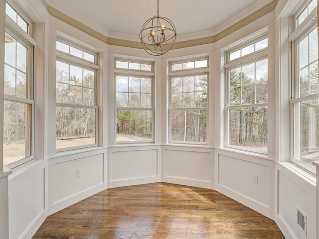 Step inside this turret room and feel the charm of timeless design. 🏡✨ From its classic shingle-style exterior to the cozy nook within, some things just never go out of style.
Where would you curl up with a book in your dream home? 📖
#EchelonBuilders #LuxuryHomes #CustomHomes #ShingleStyle #TurretRoom