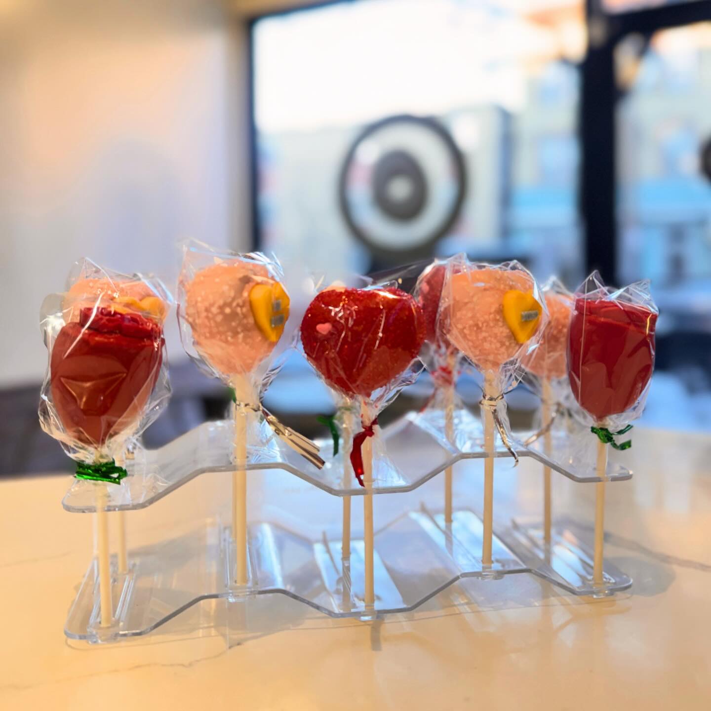 People don’t just buy Emmas treats, they support her dream. 🍭🧁✨
At just 9 years old, Emma didn’t start with a business plan. She started with $5.
Her mom gave her one bill. With that bill Emma bought a box of brownie mix, and then did something most adults are afraid to do… She knocked on her neighbors’ doors and sold every brownie herself.
Over the years, Emma kept going and got creative. With help from her community, spatulas, pans, piping bags, and cake pop sticks were donated—sparking a turning point.
Emma fell in love with making cake pops. They are fun, creative, and easy to share. That summer, she baked nonstop, selling cake pops with friends, learning confidence, teamwork, and how to make sales along the way.
Now 12 years old, Emma’s treats are still made with the same courage, creativity, and heart that started it all. We’re proud to support Emma by selling her cake pops in-store. Stop by Bagels on Park to help support Emma’s passion! #BagelsonPark 🎂 🍭
#cakepop #dream #bagel #njeats