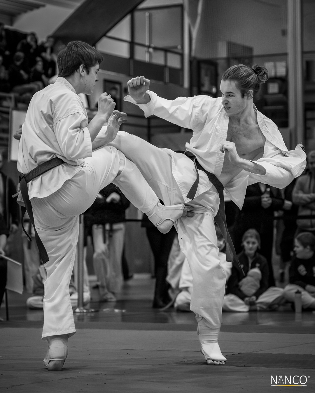 Egersund Fullkontakt Cup
This weekend I was invited to my childhood town to photograph Karate.
In addition to a great event, I also got to meet some friends from the 80s.
Here are some of the photos that I was most pleased with and that fit this portrait format.
@egersundkarateklubb
@kampsportforbundet