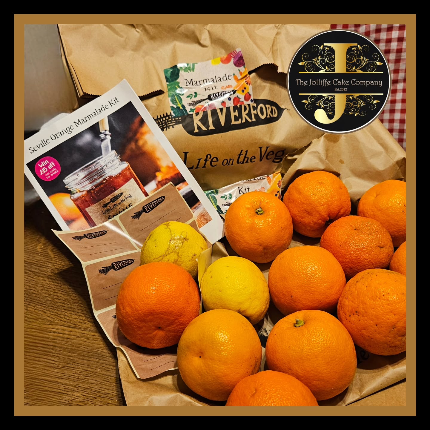 Did you know, here at The Jolliffe Cake Company, we make all the preserves we use in our cakes, apart from Apricot. And now is Seville Orange season! So Seville Orange Marmalade it is then! And only one place I get them from is @riverford we get their Marmalade kits,which contains all the oranges and lemons you need, with a recipe(also can watch on their you tube channel) even includes some labels! And it was delivered, at the crack of dawn, by their lovely driver this morning, in the dark and the rain!
I do miss my Dad when doing this, as he loved my Marmalade! #riverfordorganic #thejolliffecakecompany #sevilleoranges #orangemarmalade #ukberkshire