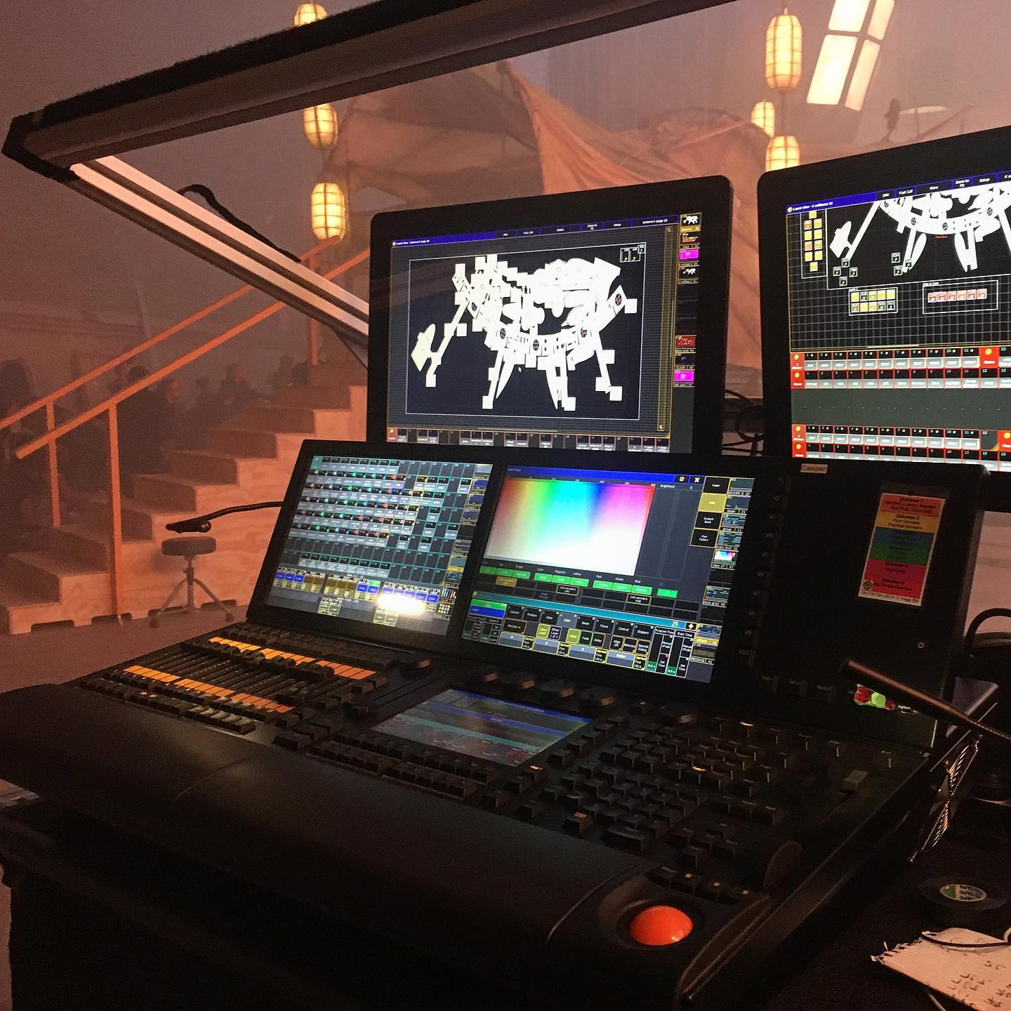 MA2 light console setup onset of Mortal Engines #grandma2light #MAinternational