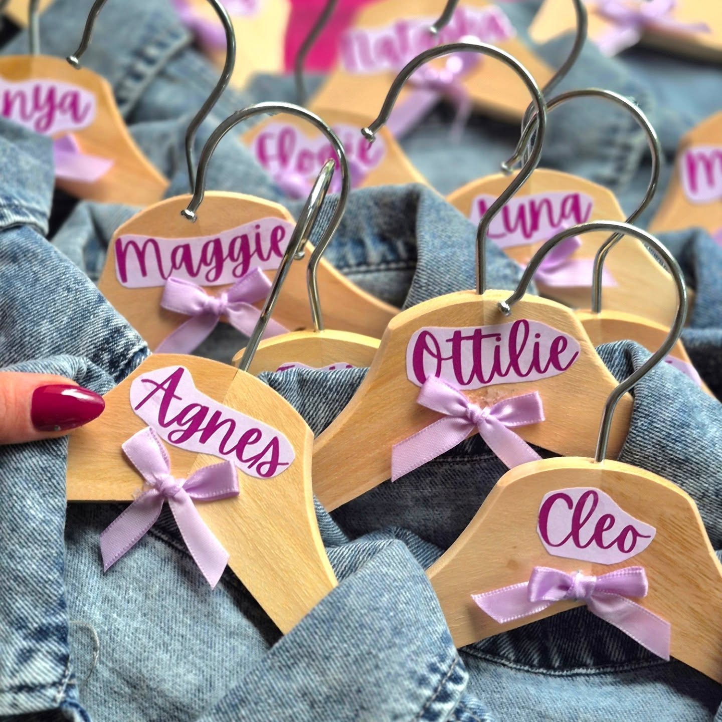 Cookie-cutter? Not our thing 🙅♀️
Every Gluegang party is thoughtfully personalised with small, meaningful touches so your child feels seen, celebrated, and seriously special on her big day ✨
No copy-paste parties here.
Just one-of-a-kind moments for one-of-a-kind kids 💕
#Gluegangparty
#KidsPartiesLondon
#LondonMums
#BirthdayPartyGoals