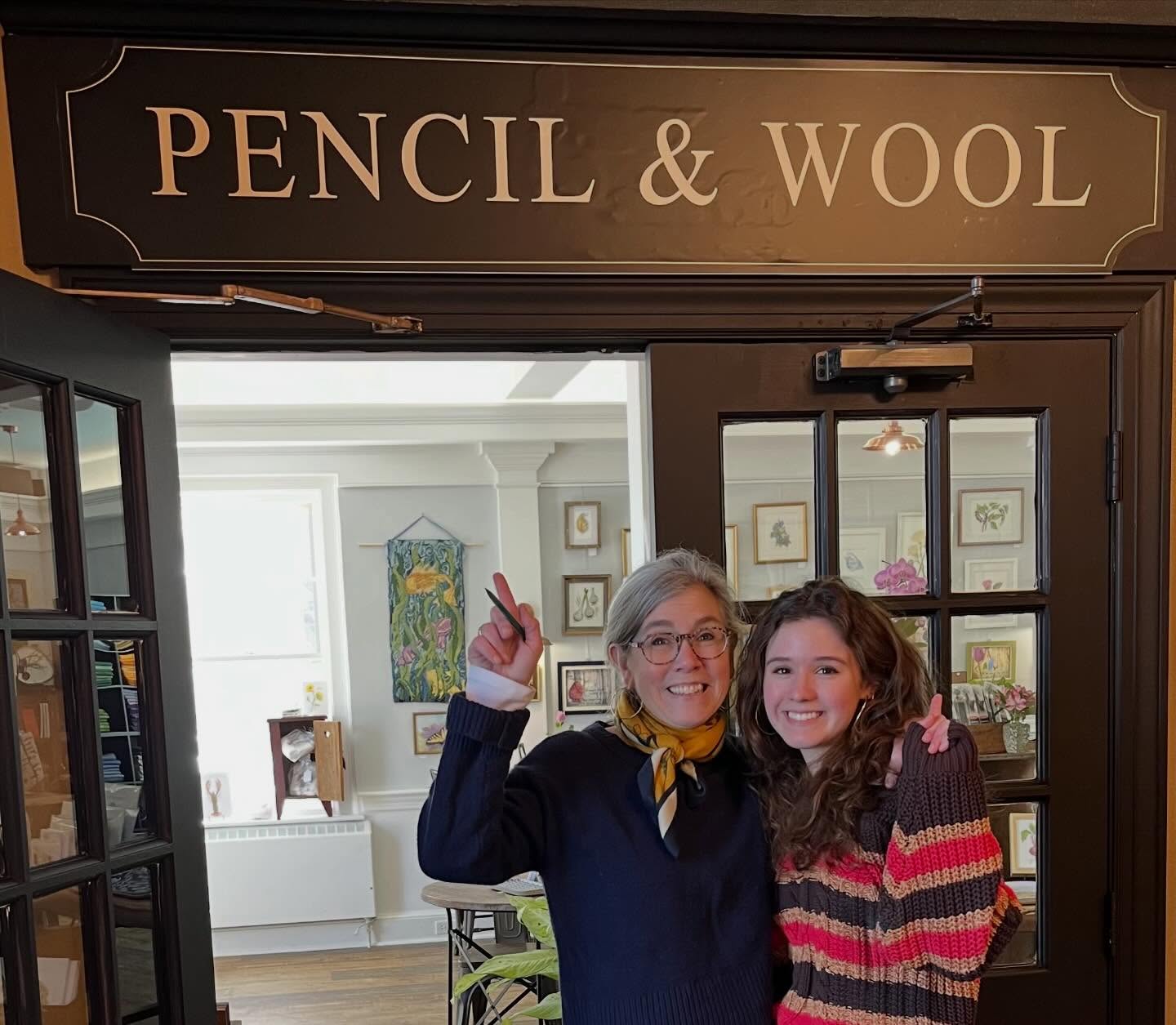 We’re OPEN! Today 10-5
And we have the first of our new signs up 🤗
Stop in and check us out!
🩷Jackie & Betsy
#motherdaughter #smallbusiness #essex #newshop