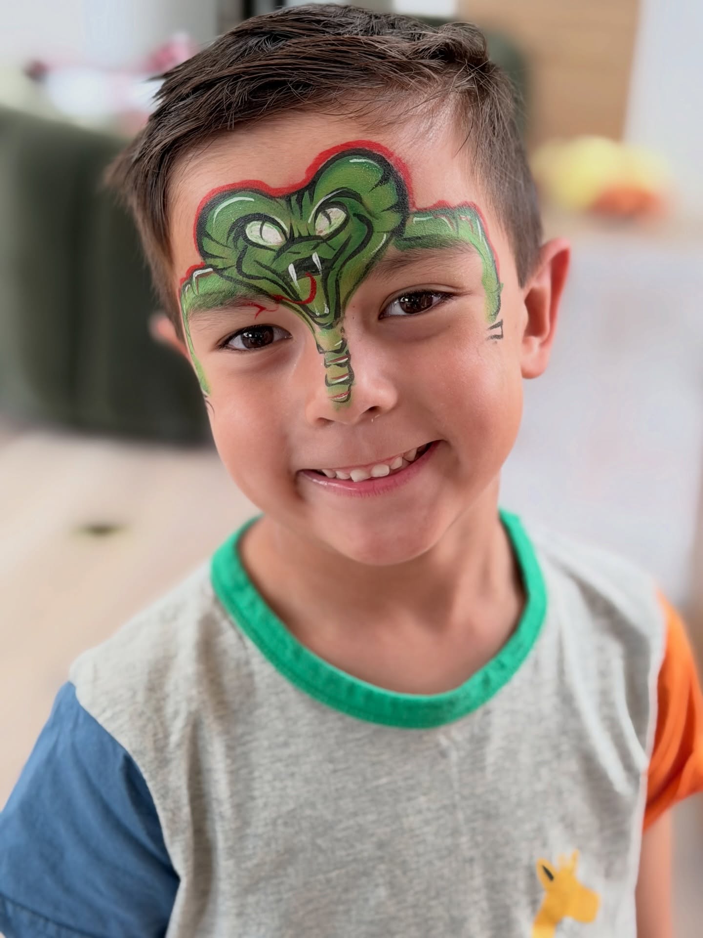 POV: You realized face paint is officially the coolest part of the party. 🐍🔥
Who says face painting is just for butterflies and glitter? I’m here for the fierce, the bold, and the legendary. Whether it’s a striking King Cobra, a fire-breathing dragon, or a favorite hero, I’m all about that transformation and magic!
Face paint is for the adventurers, the creature-lovers, and anyone ready to unleash their inner beast! 🦖⚡️
Level up your next event with designs that make an impact.
✨ Ready to book? Click the link in my bio to get a custom quote today! 📩