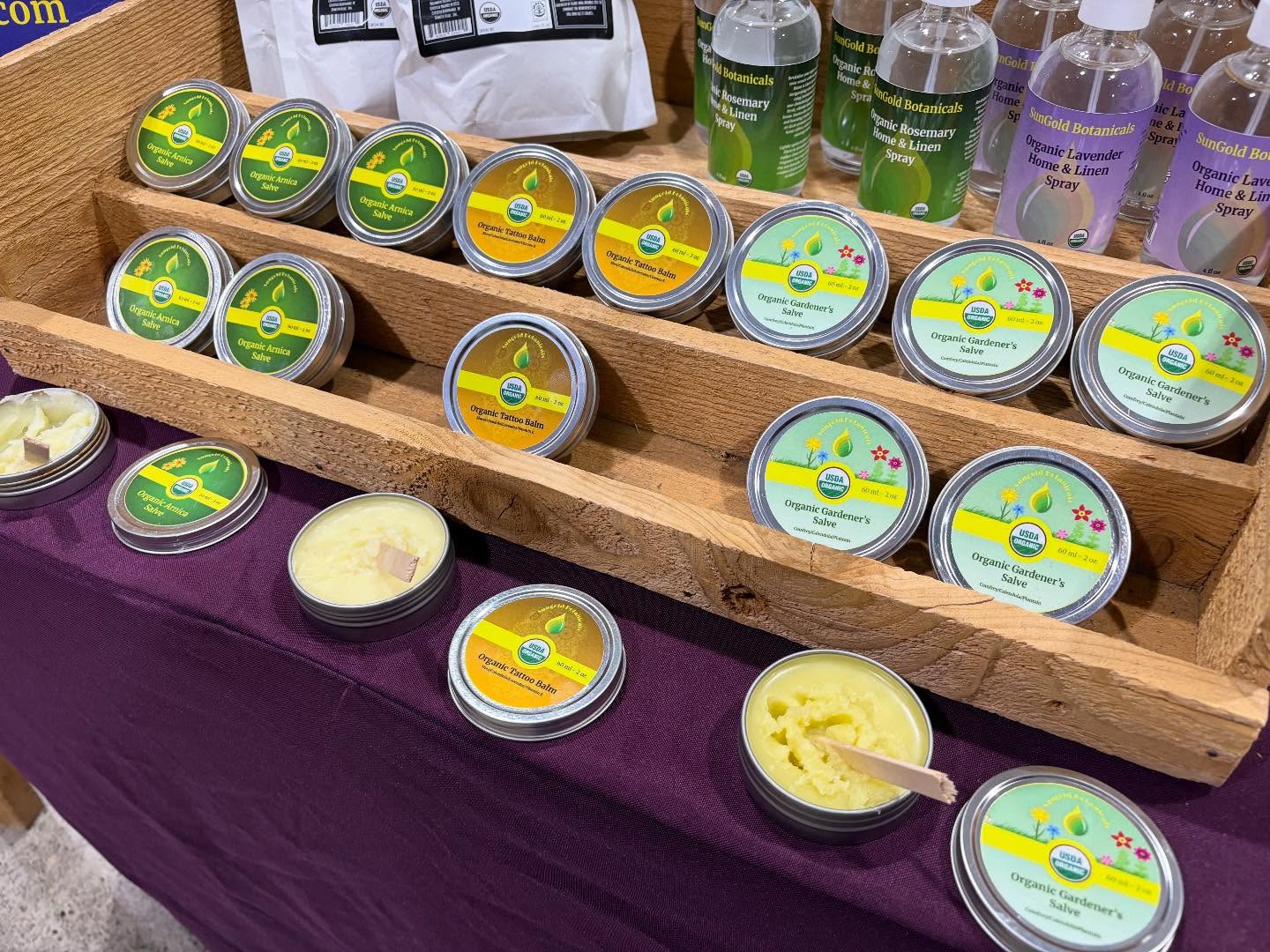 Come on down to the Corvallis Indoor Winter Market and test out our new salves!
Gardener’s Salve 🪴🧑🌾🫑
Tattoo Balm 👾🧚♂️🕷️✨
Arnica Salve ❤️🩹🌼🔮🌝