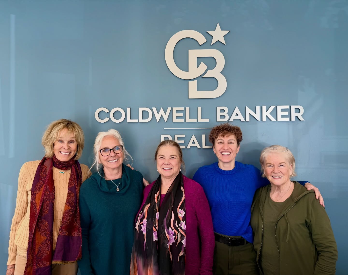 Grateful for these ladies, my dear colleagues, who are fun, funny, and always helpful. 🥰🤗 @cbrealtymontereybay