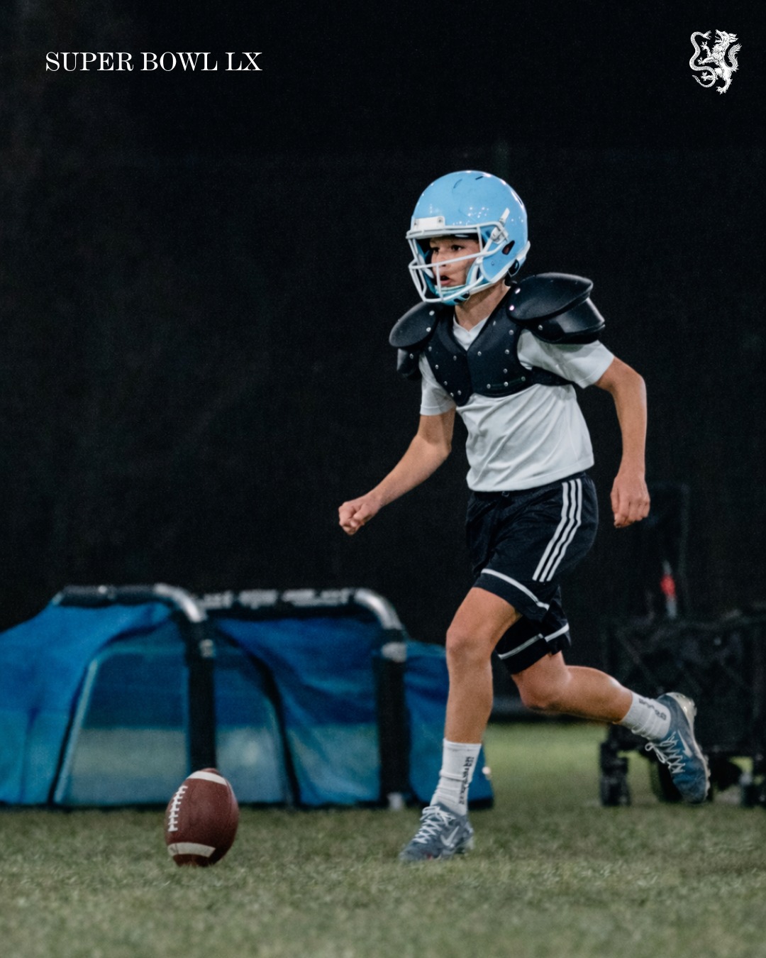 From Fútbol to Football.
It's Super Bowl Sunday! 🏈