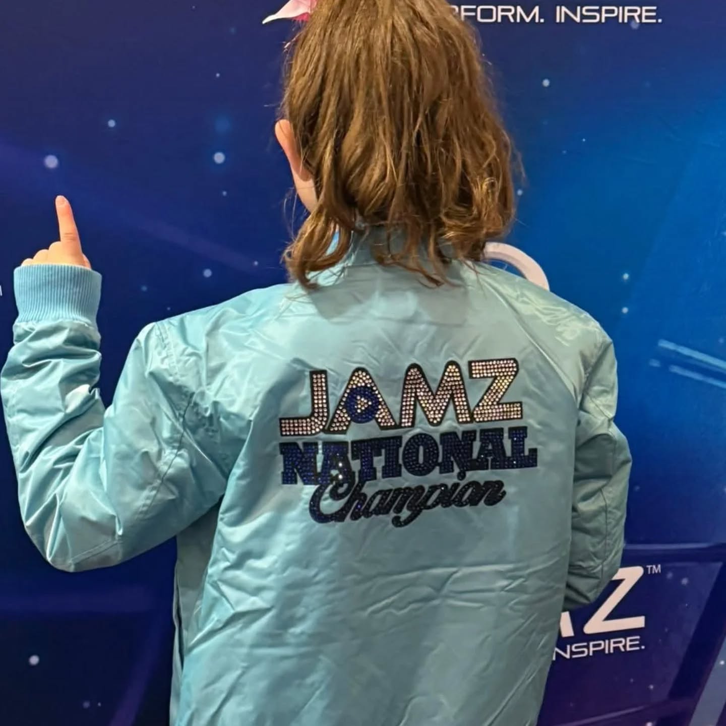 Tourism Girl wins national cheer competition